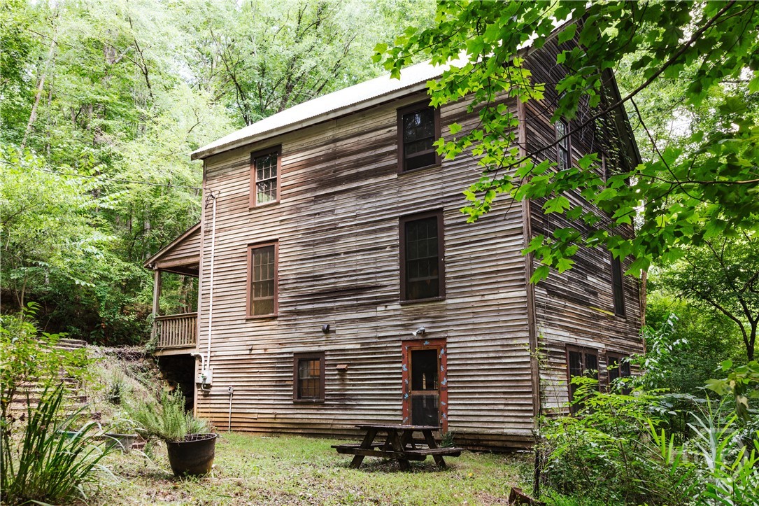 1381 Elder Mill Road