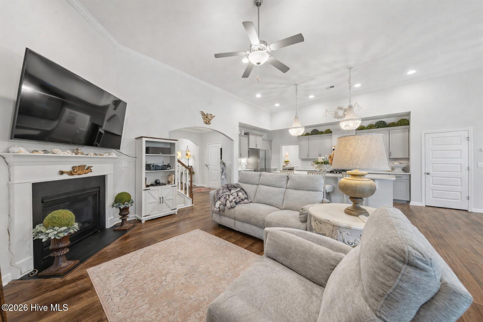 100568500 | Photo 15