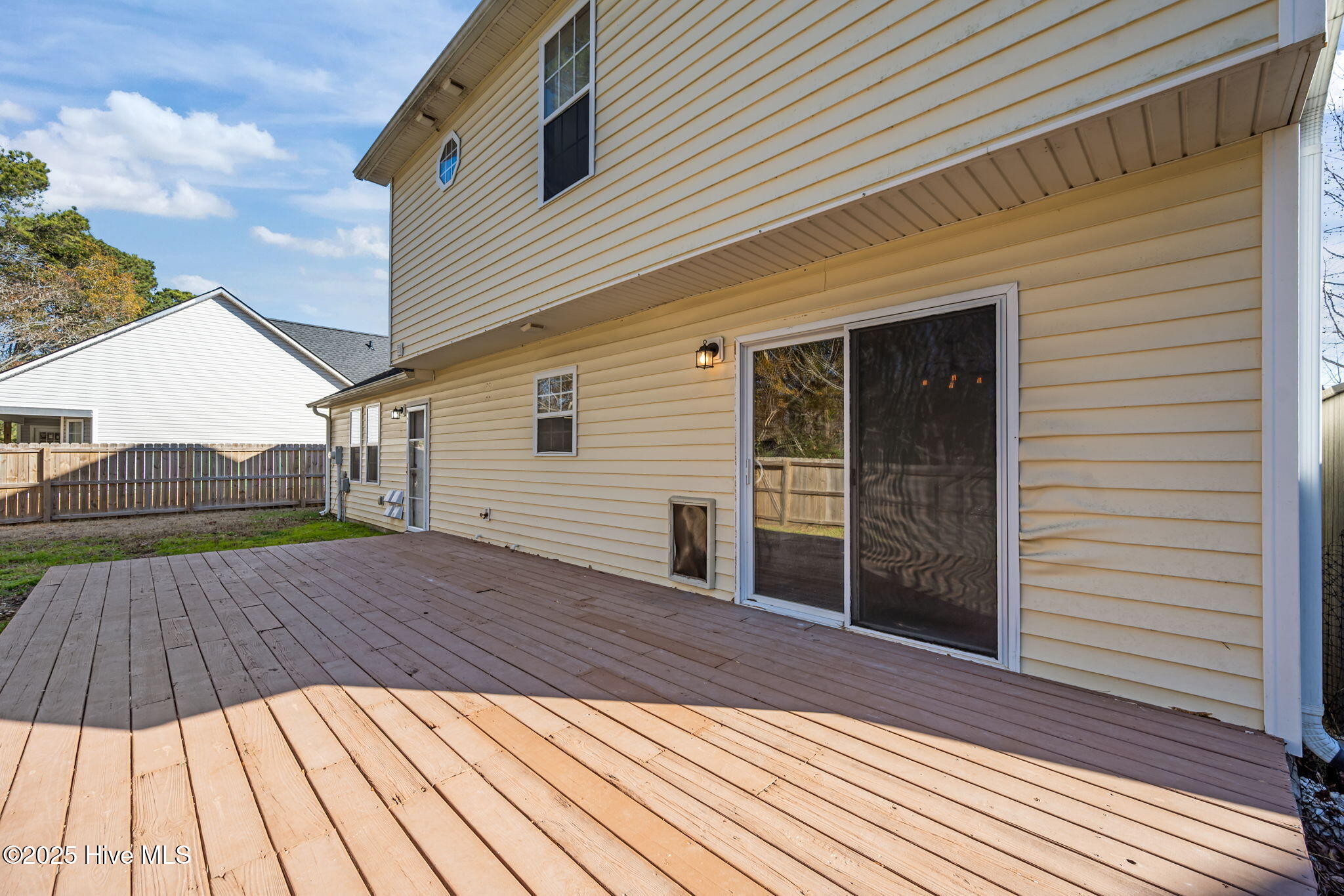 100546746 | Photo 39