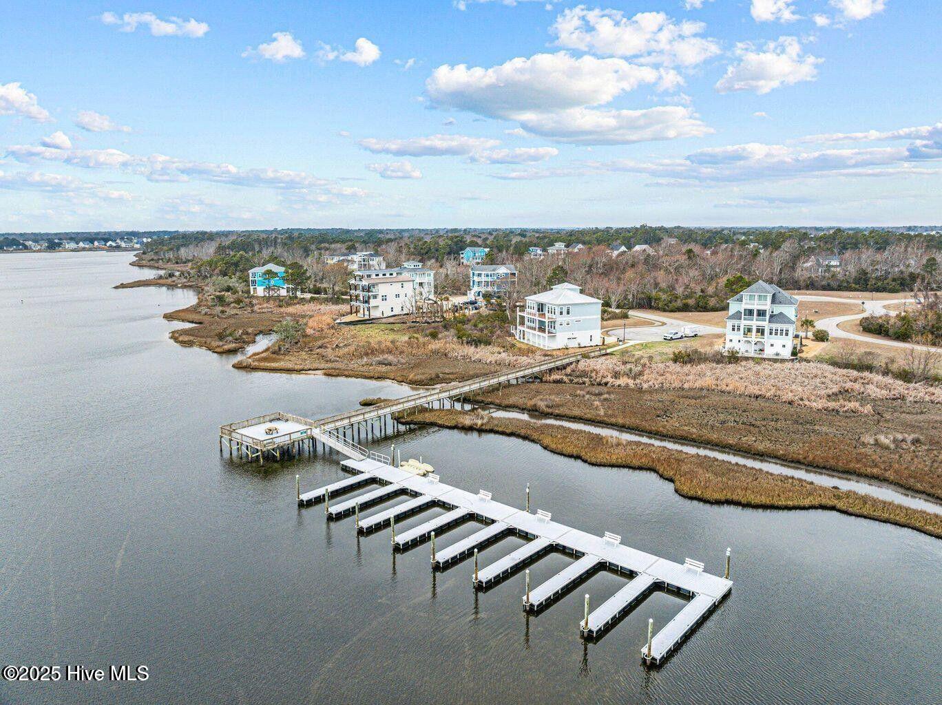 100564274 | Photo 51