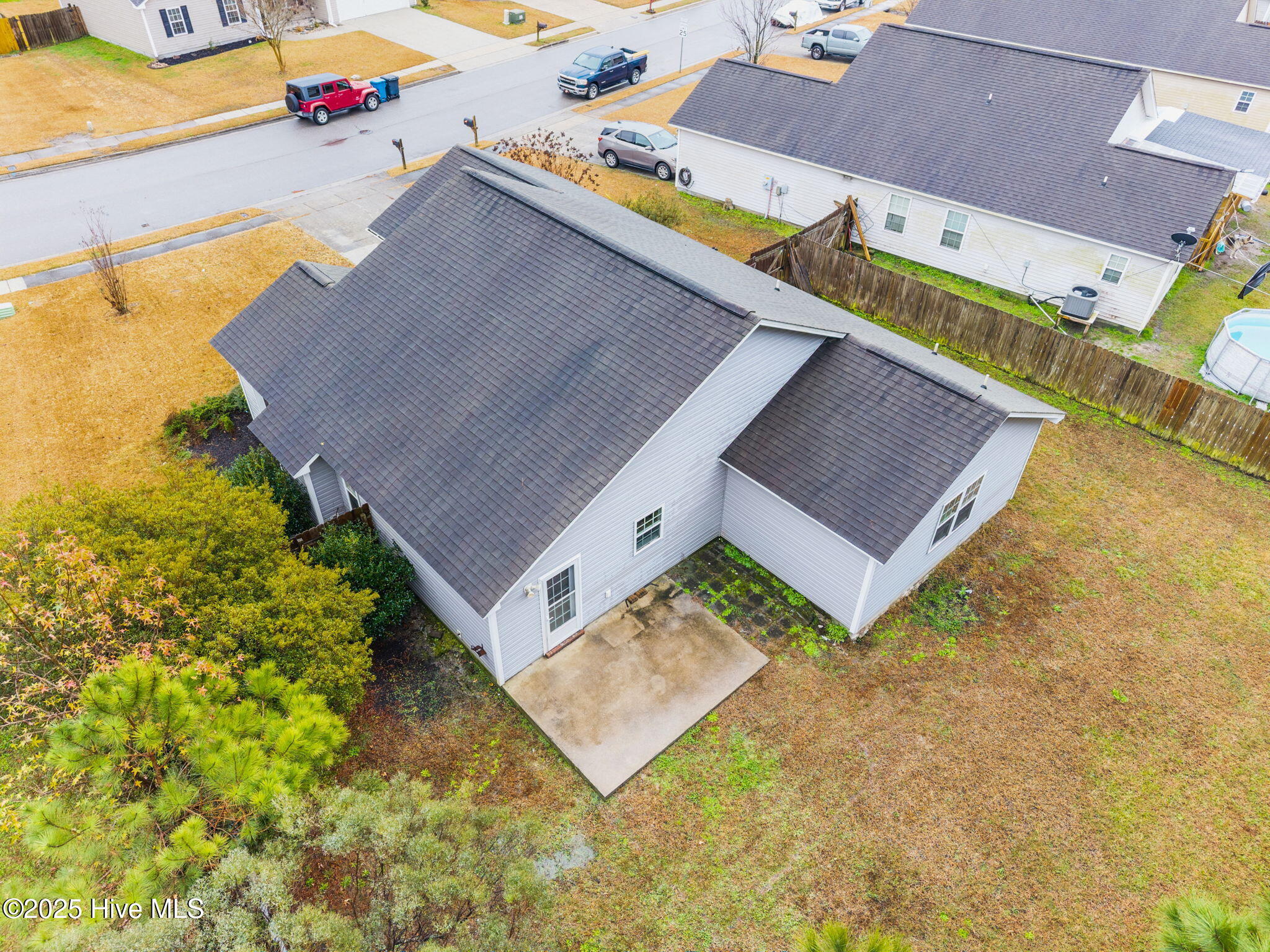 100545906 | Photo 45