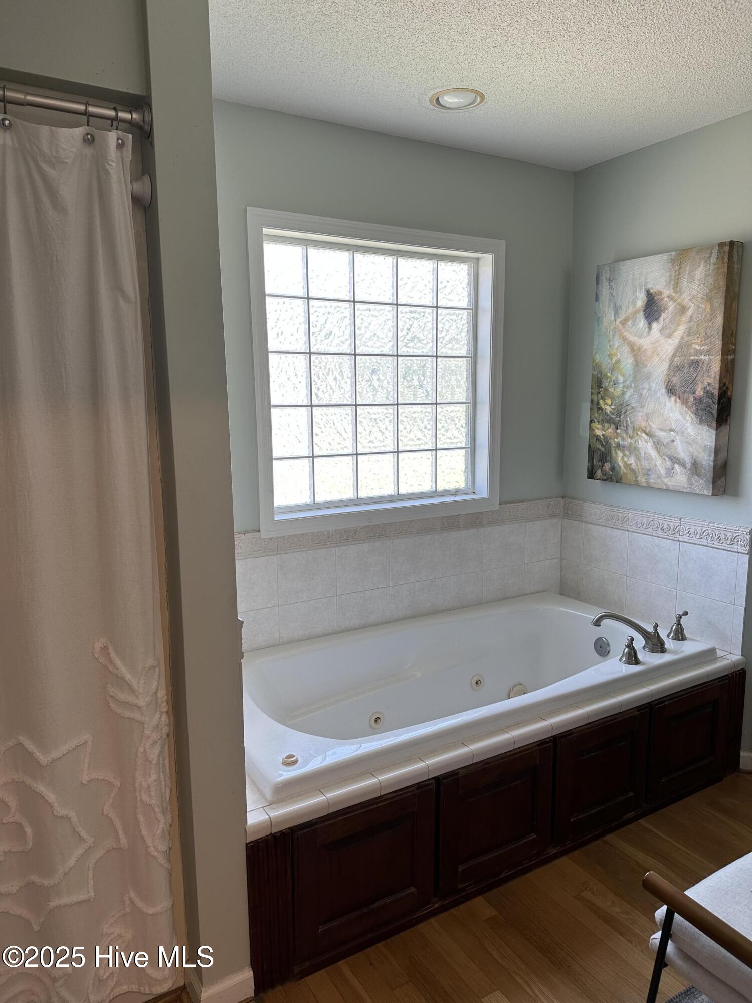 100514130 | Photo 62