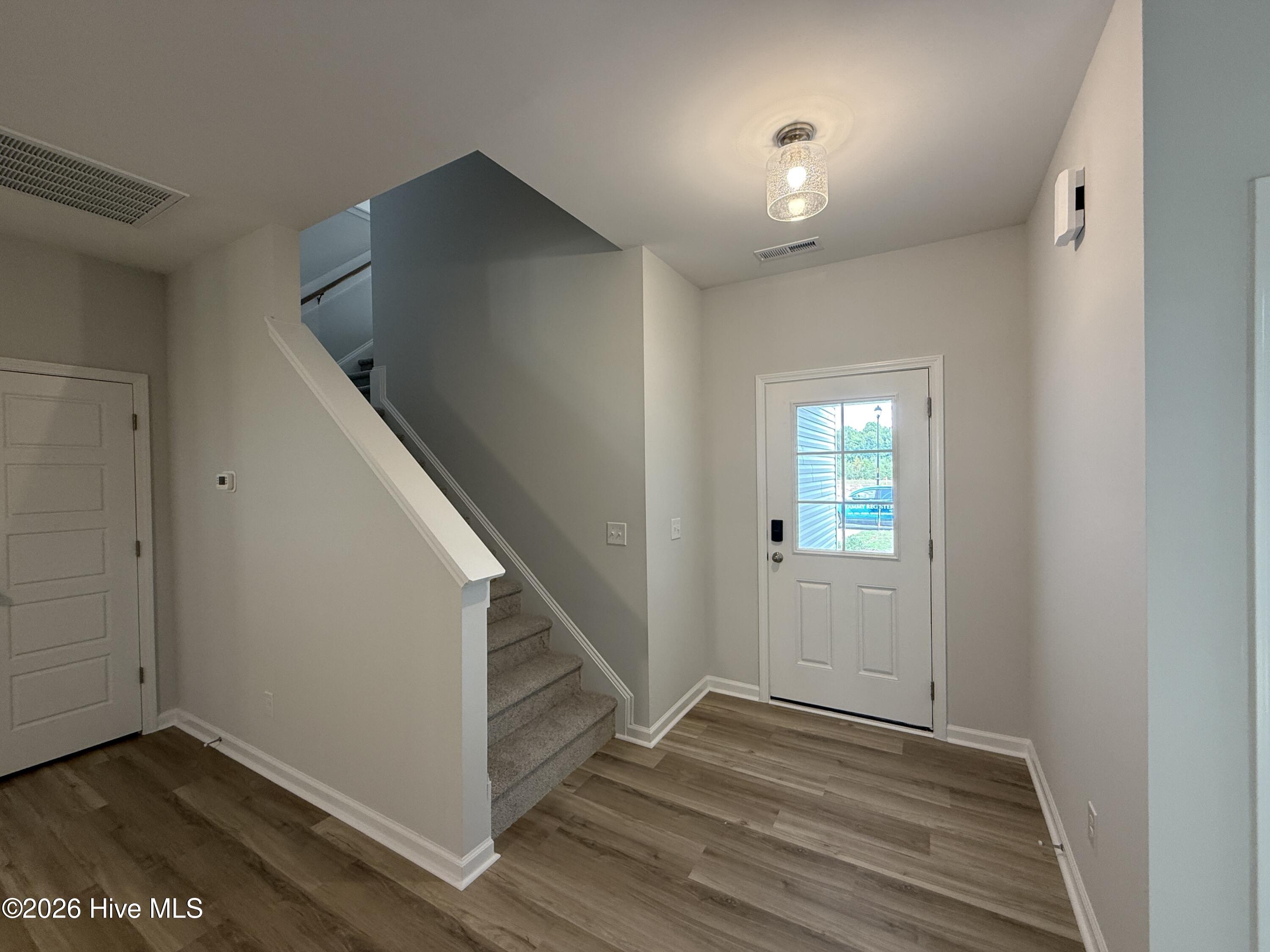 Photo 2 of Single family home for sale at 101 Crossvine St, Selma, NC 27576 | MLS# 100591839 | Listing updated on 2026-10-09