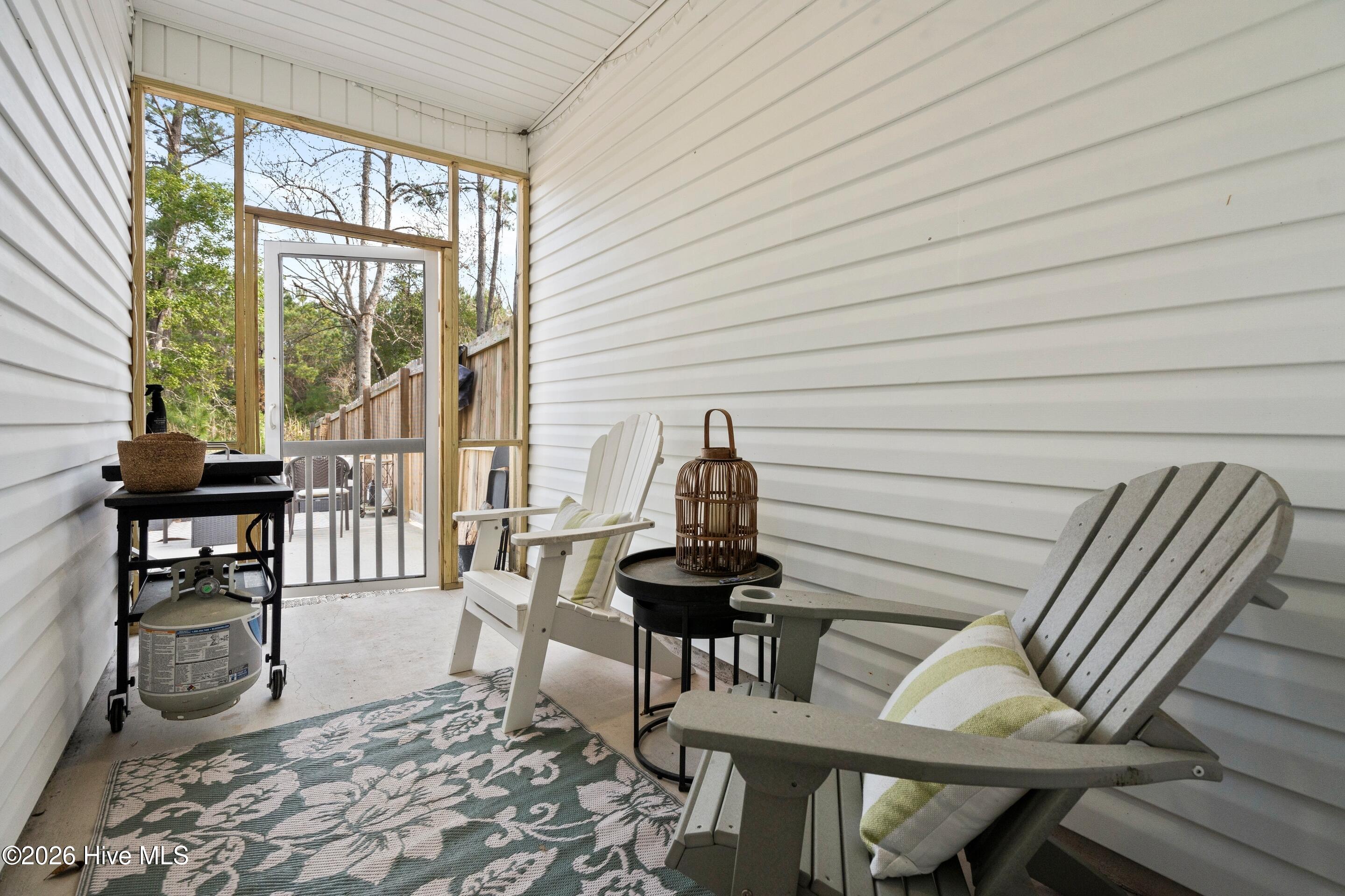 100547558 | Photo 27