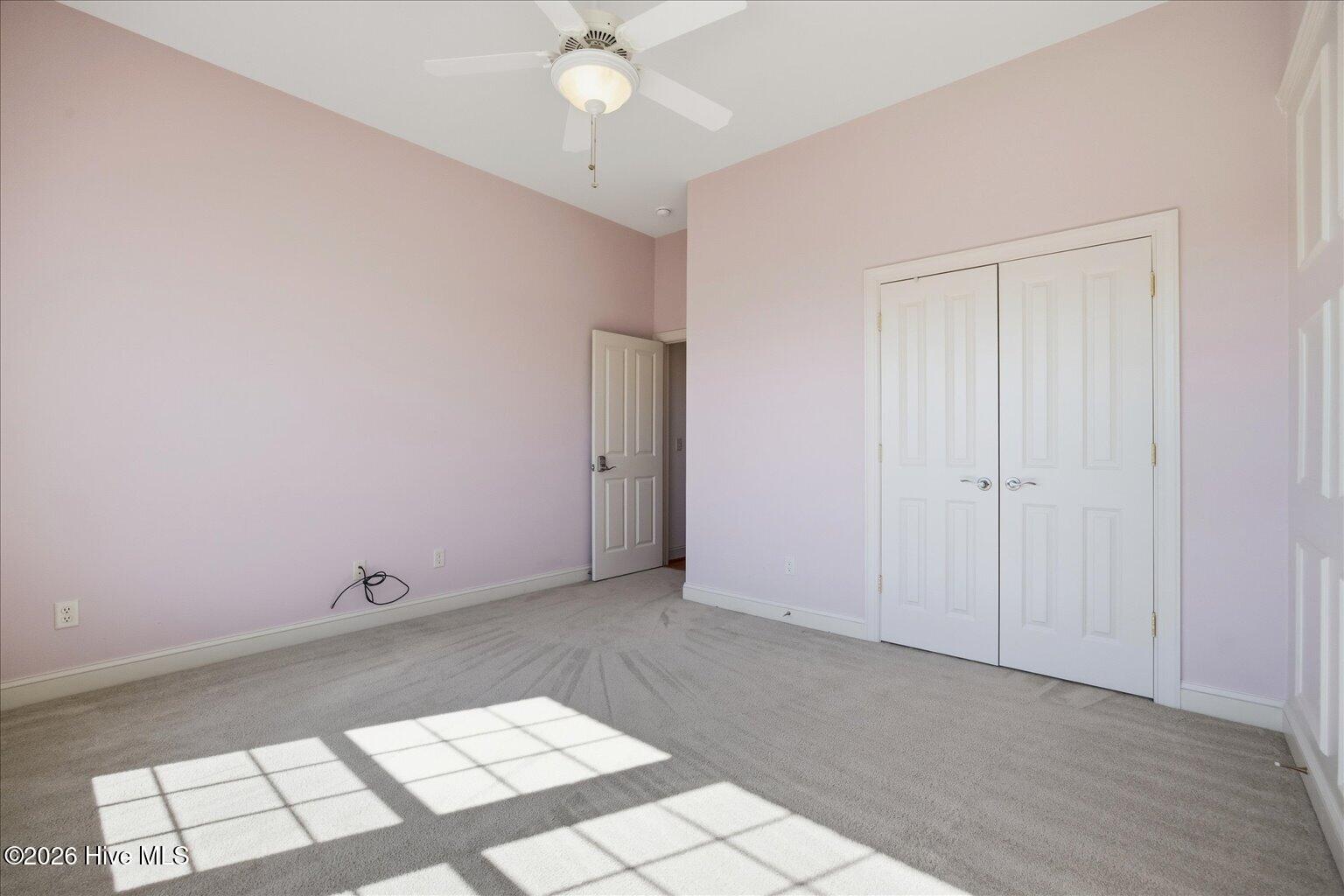 100557521 | Photo 33