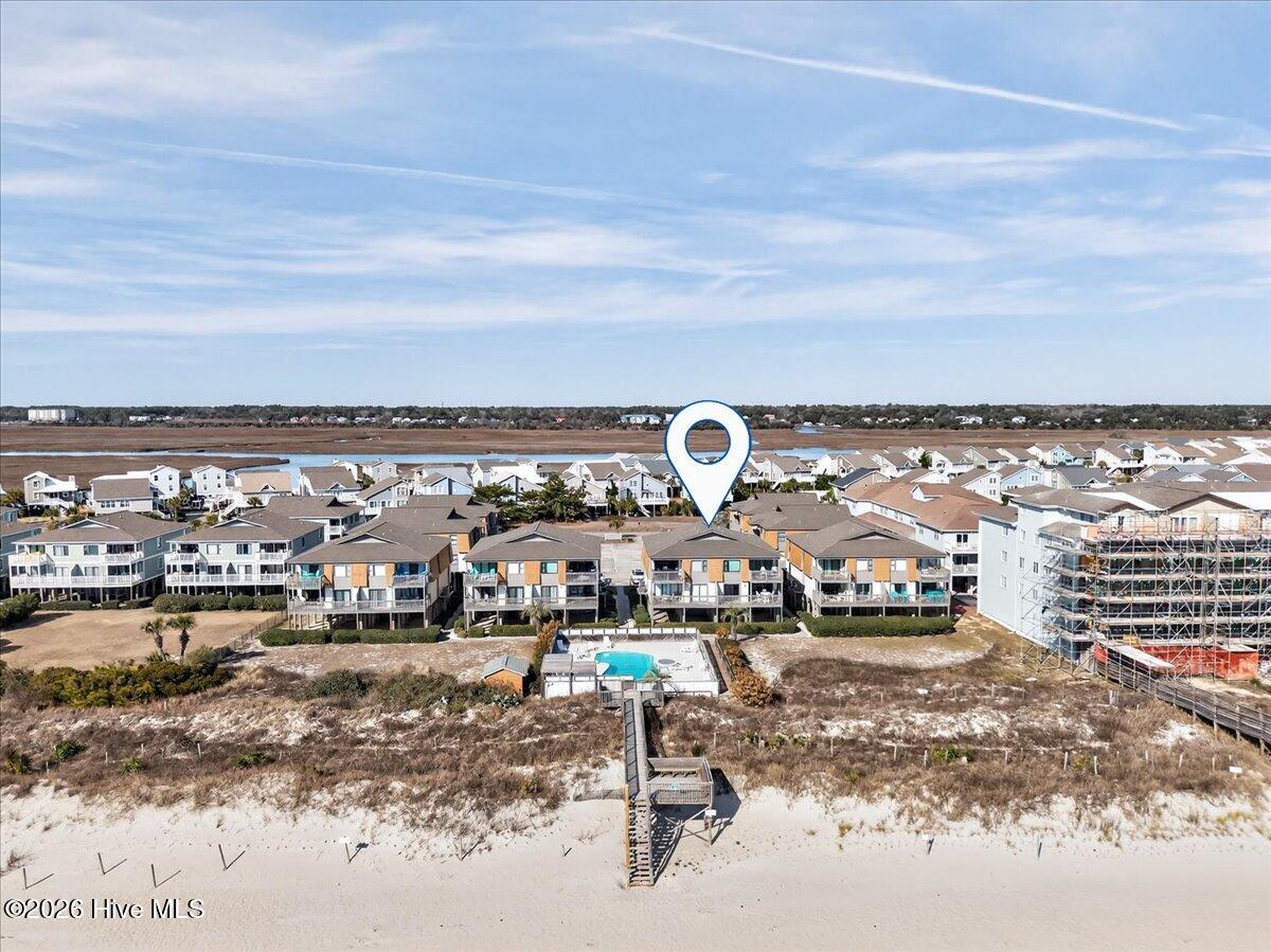 100549520 | Photo 25