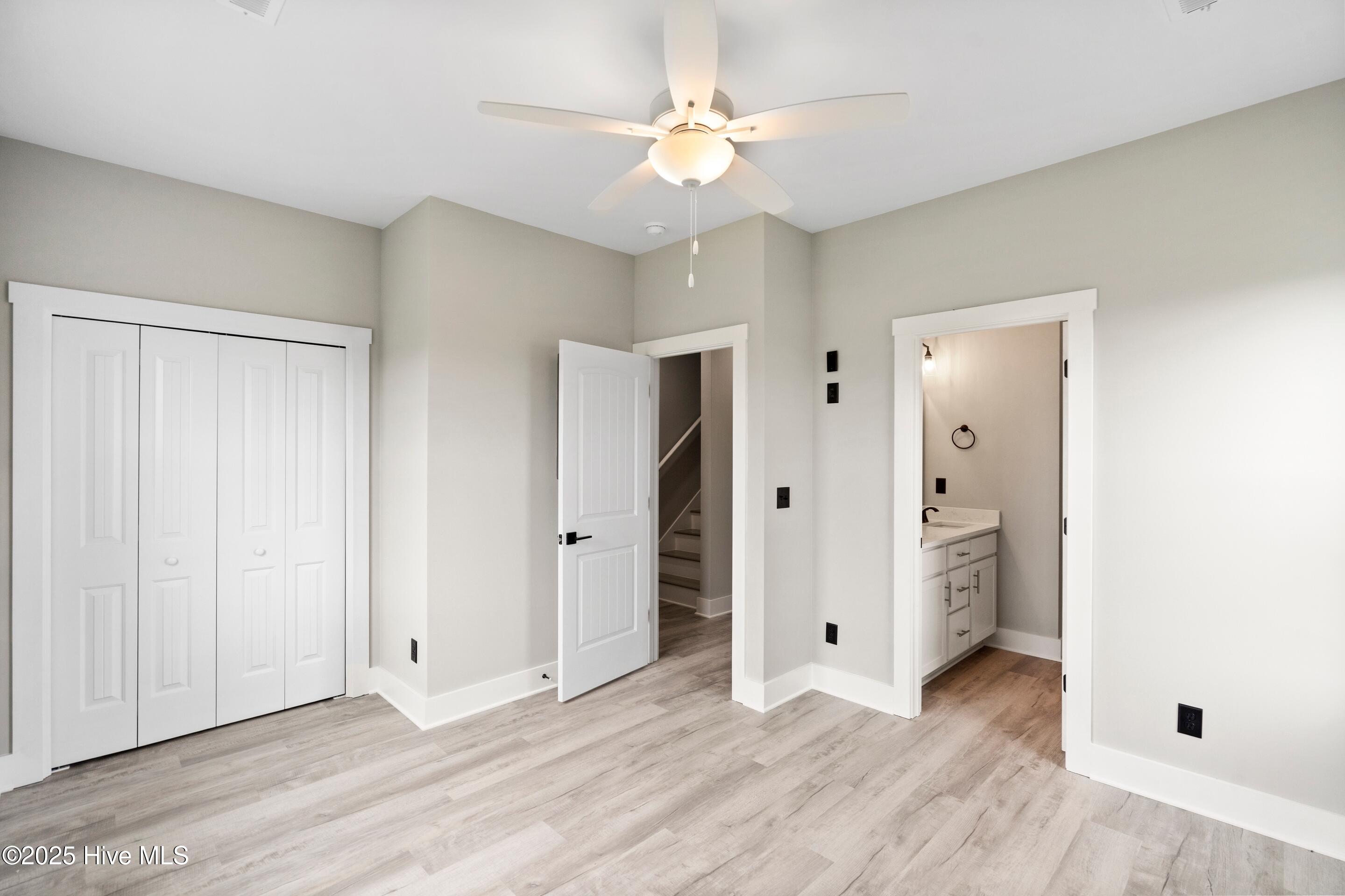 100478473 | Photo 36