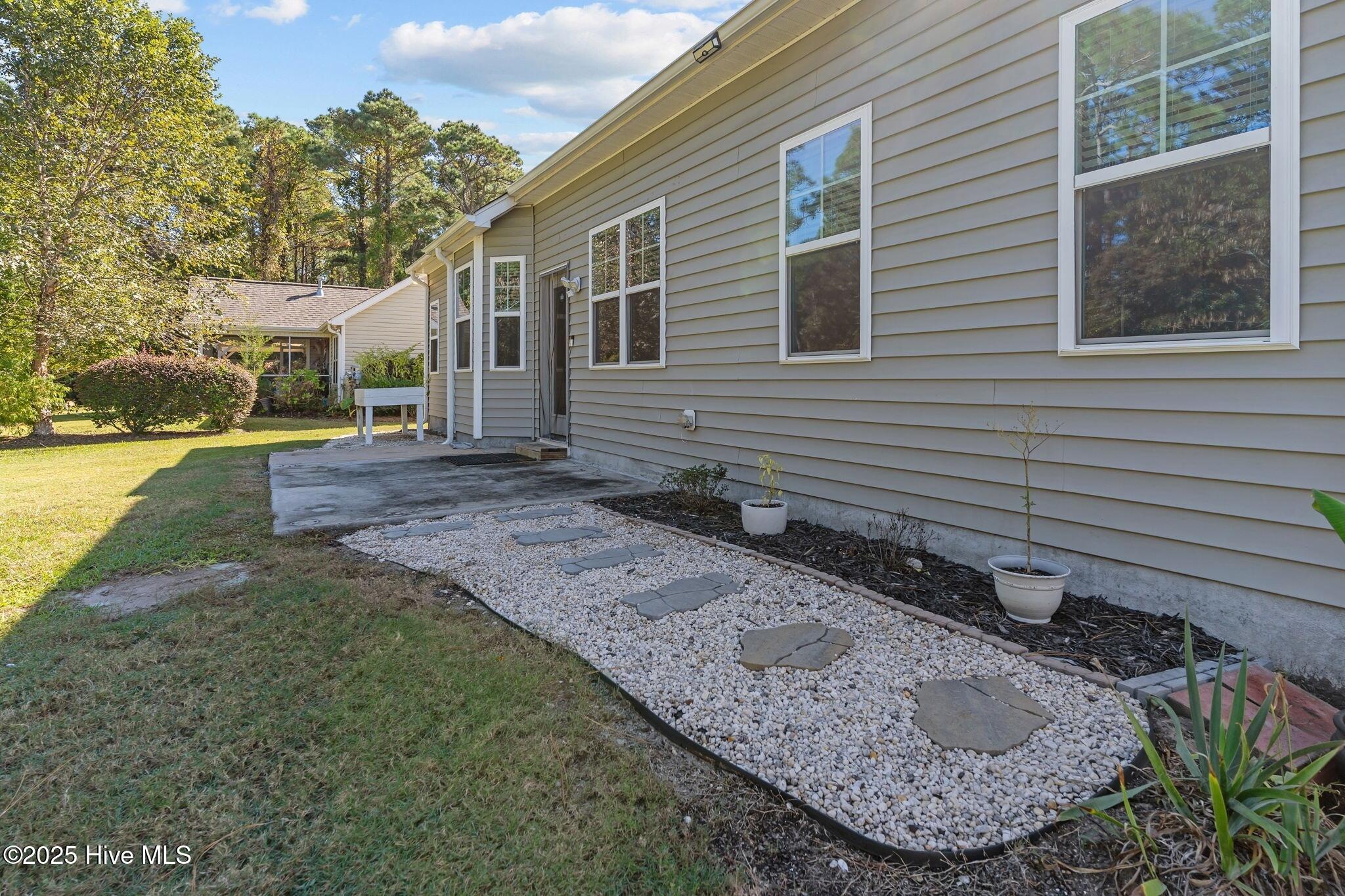 100537665 | Photo 38