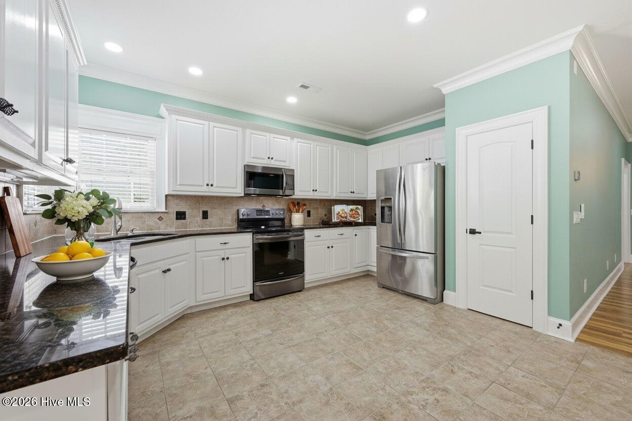 Ashcroft-12-Kitchen-Styled