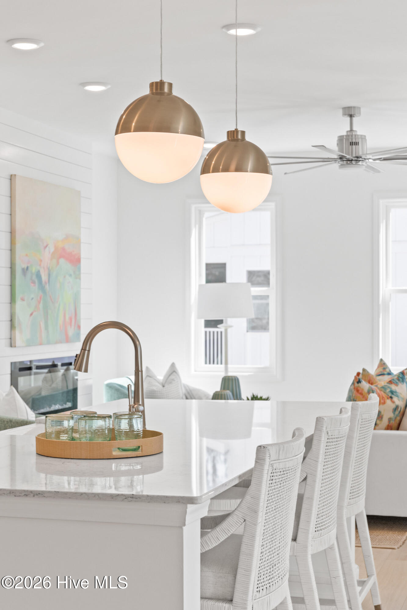 100547482 | Photo 24