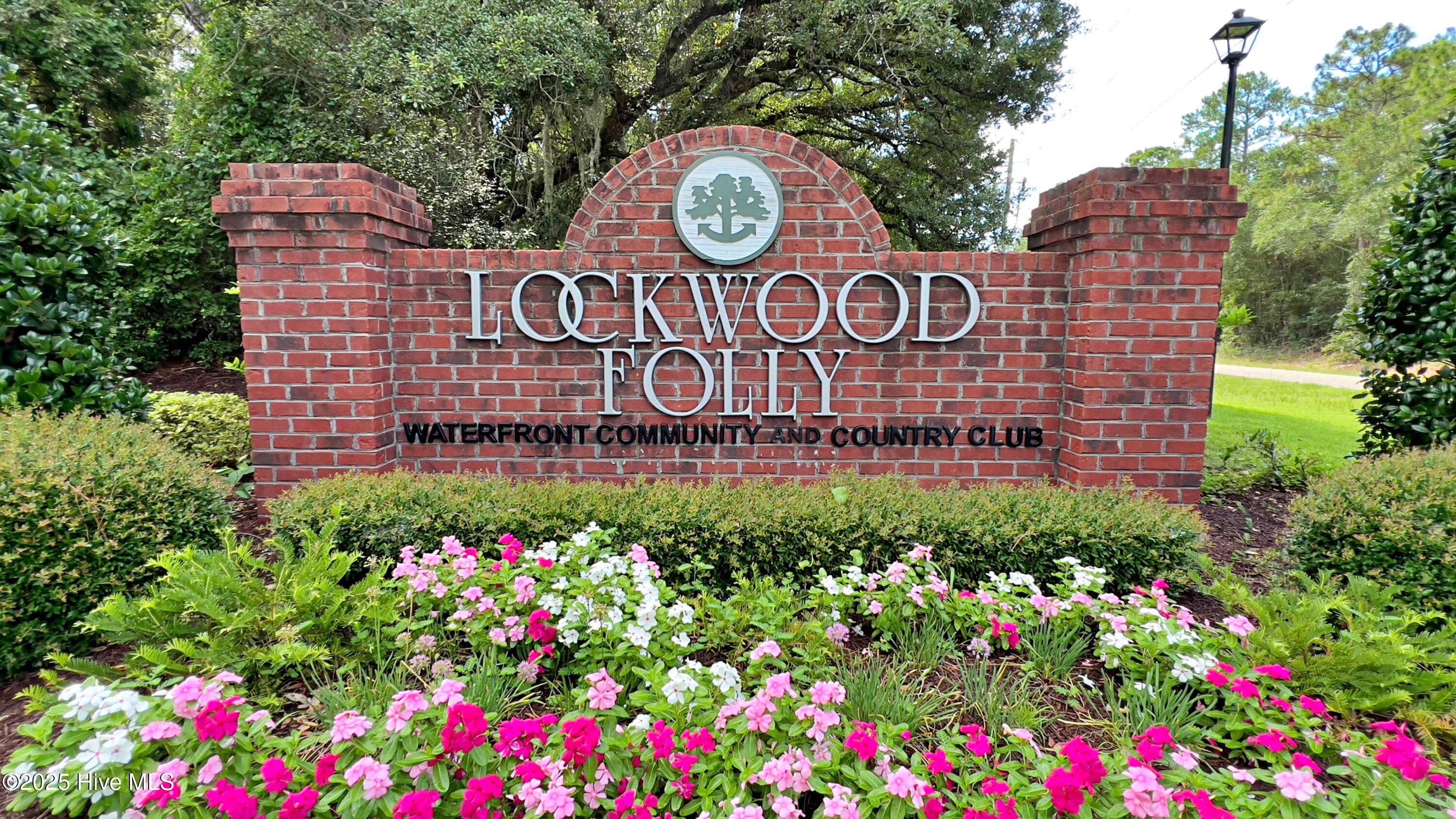 100489075 | Photo 14