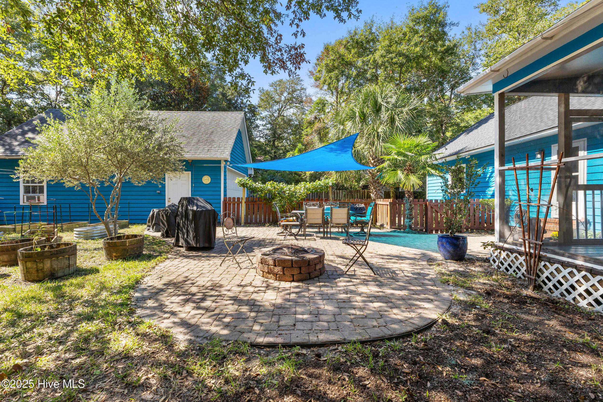 100533907 | Photo 27