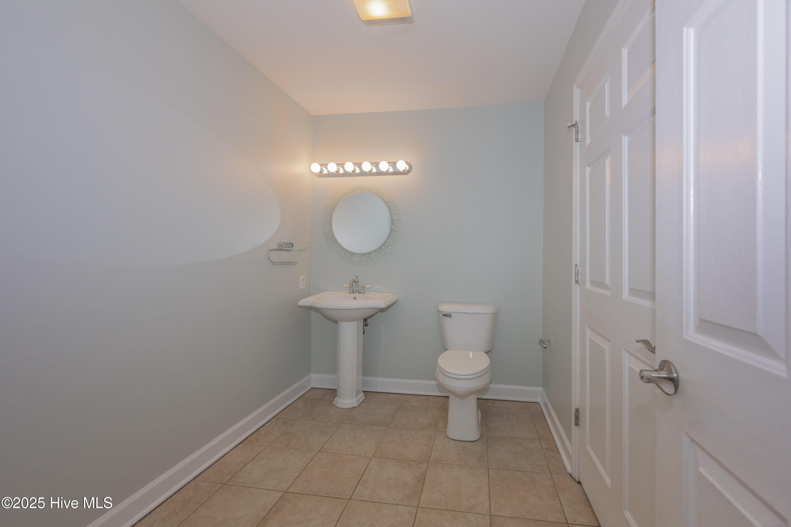 100523766 | Photo 39