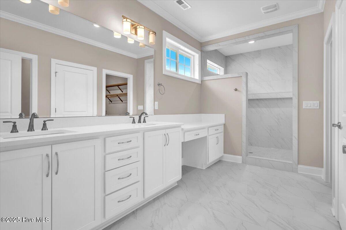 100522992 | Photo 20