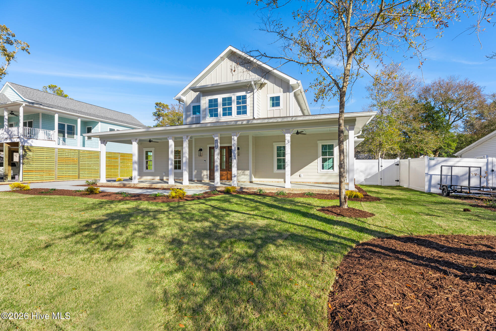 100516675 | Photo 83