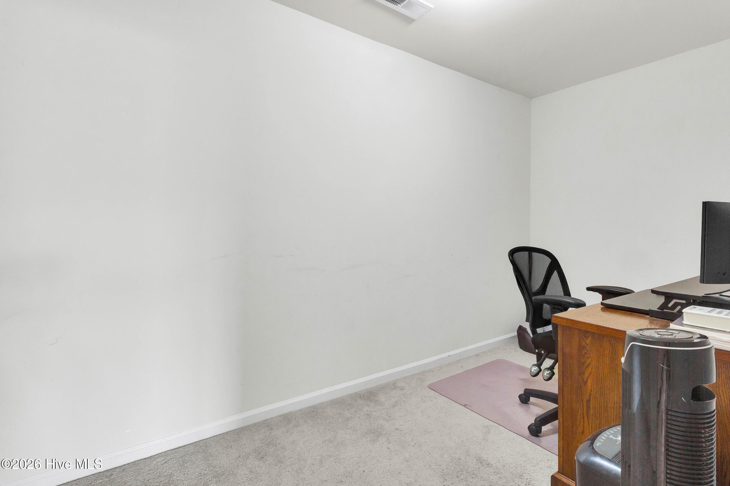 100561296 | Photo 20