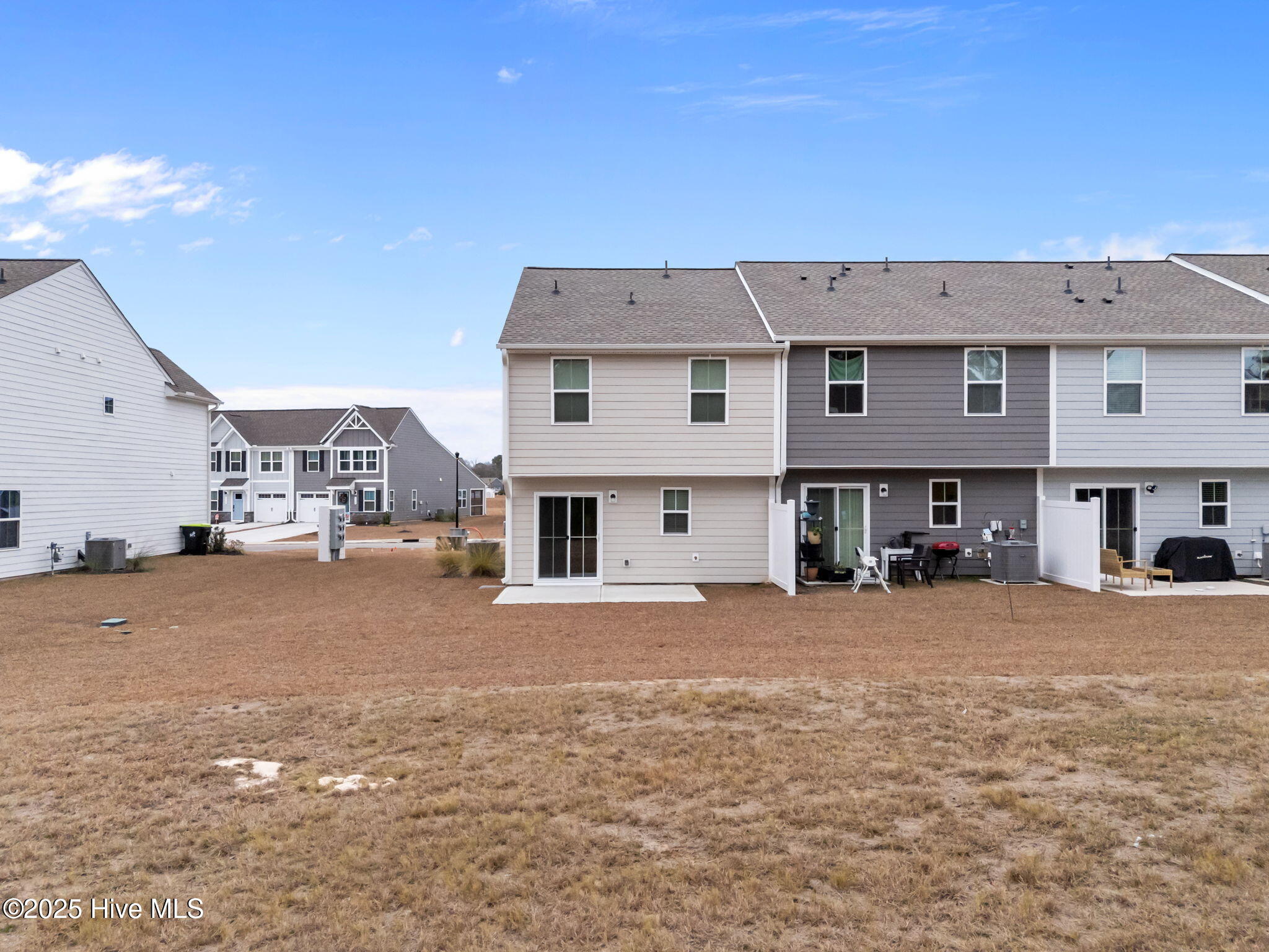 100546281 | Photo 52