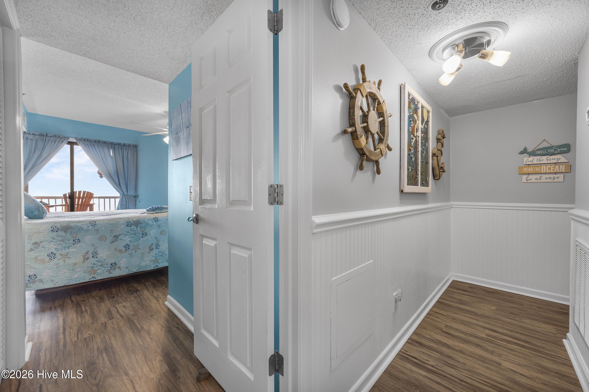 100554399 | Photo 20