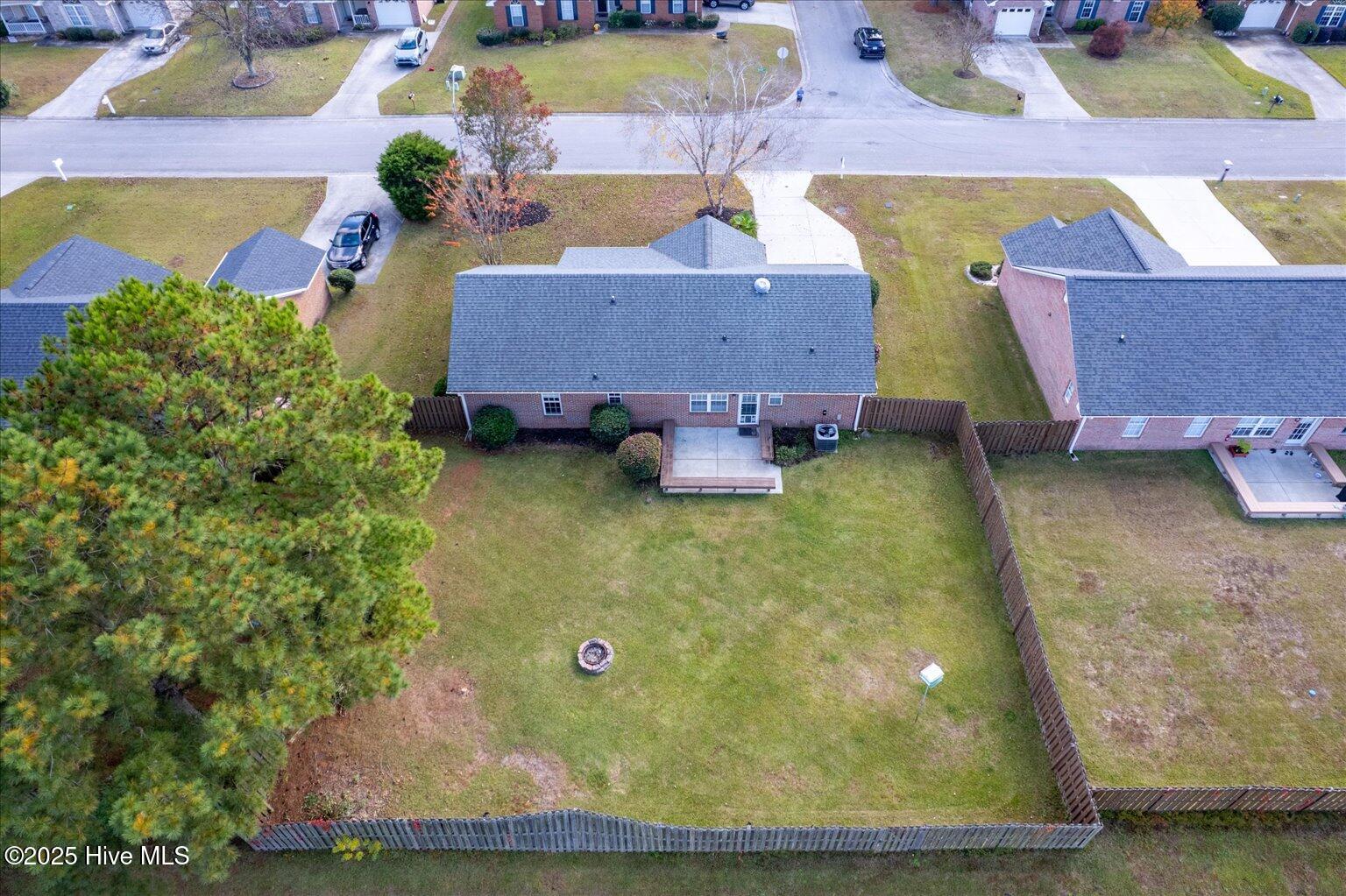 100540475 | Photo 32