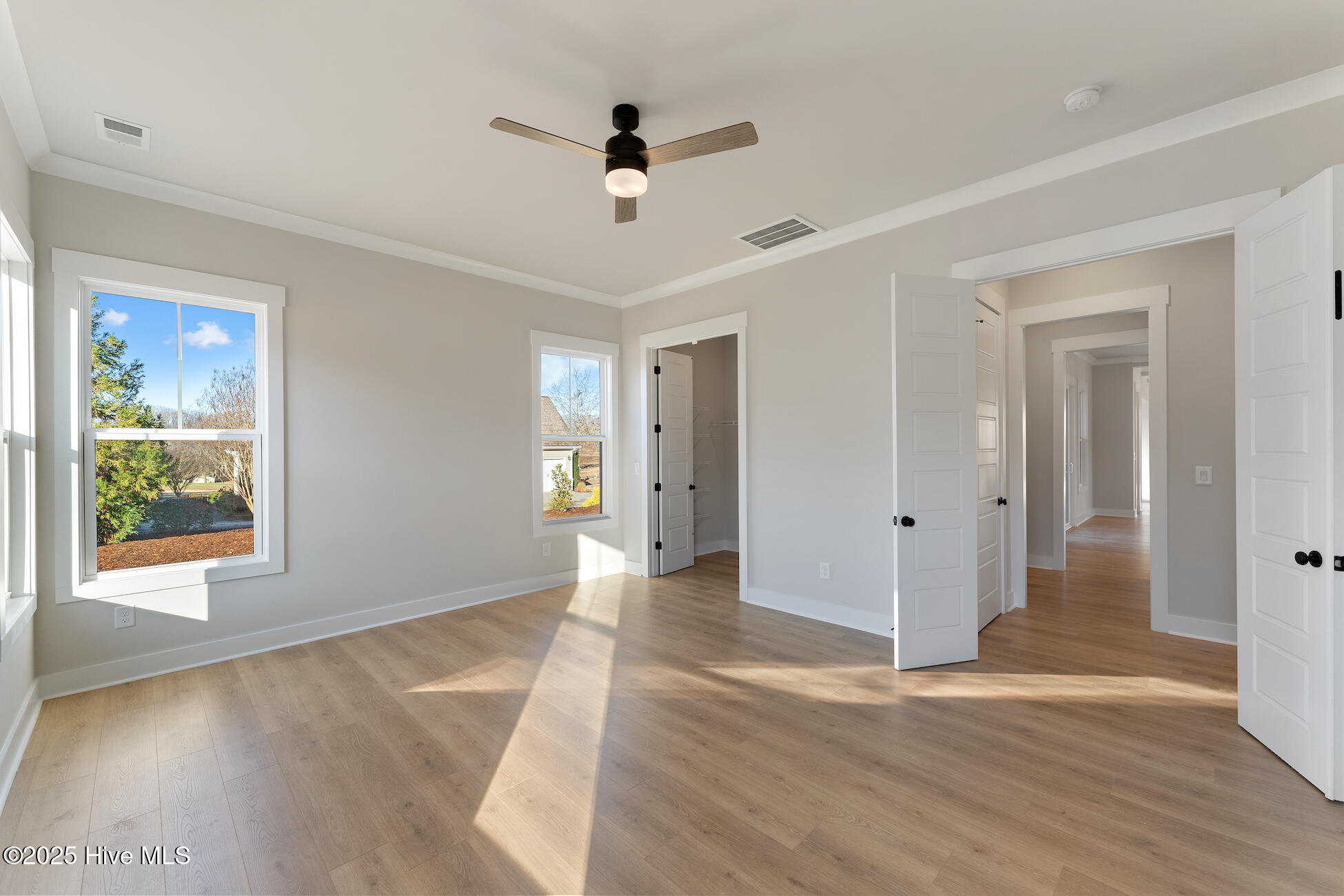 100507378 | Photo 12