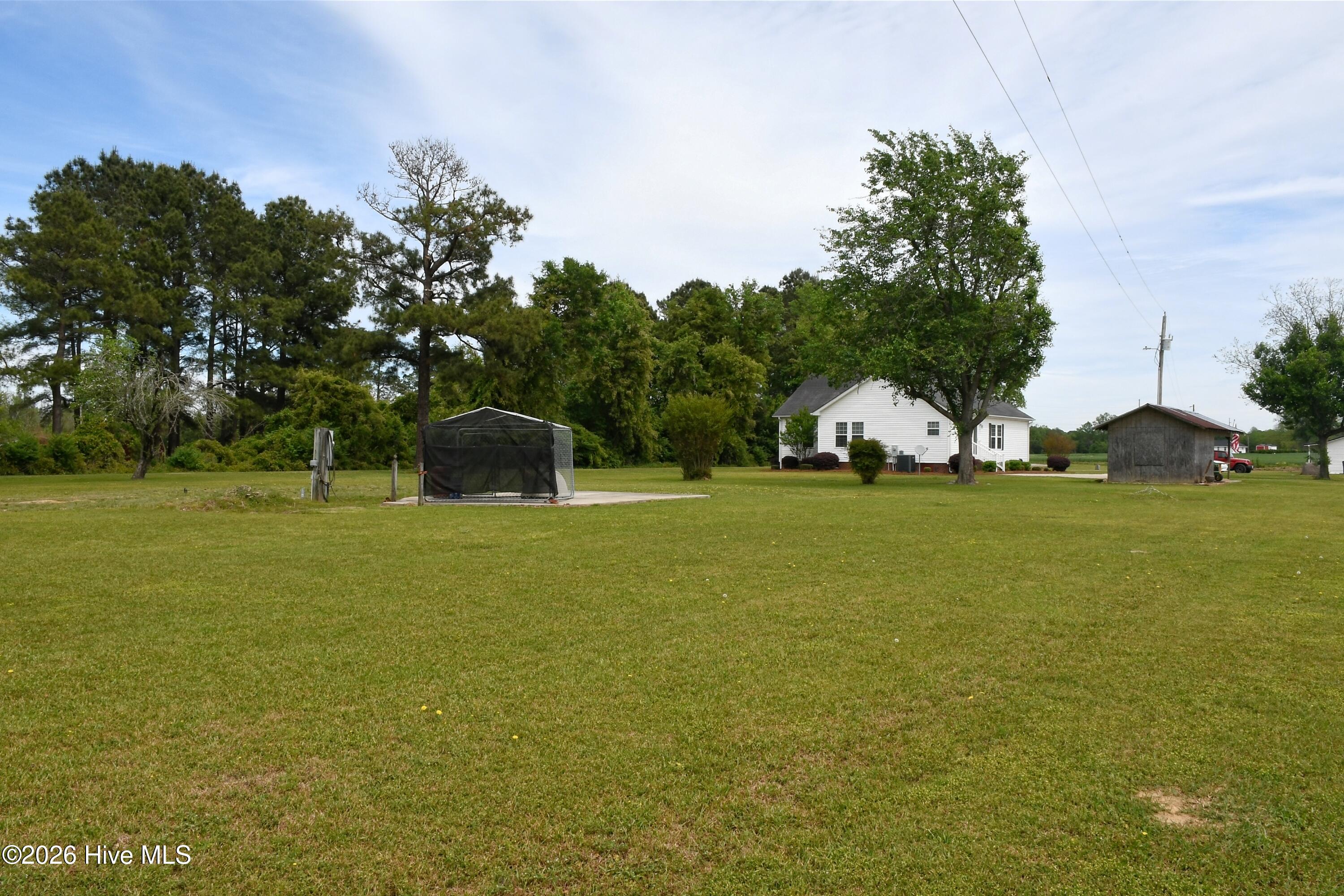 100565846 | Photo 33