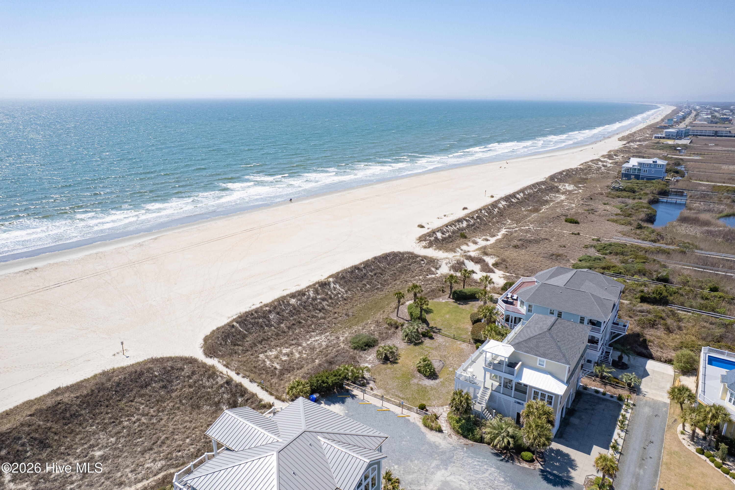 100567897 | Photo 90