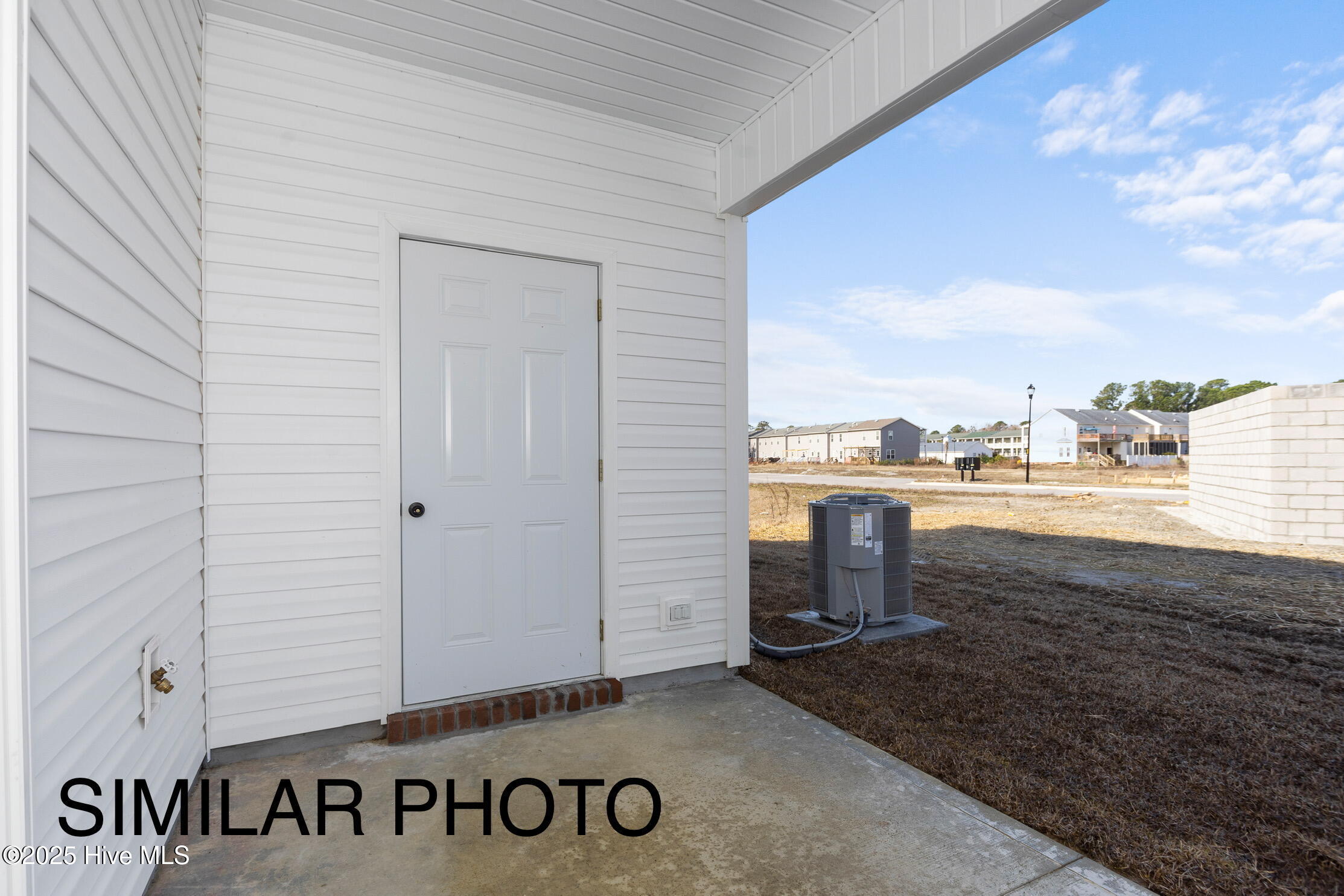 100537973 | Photo 21