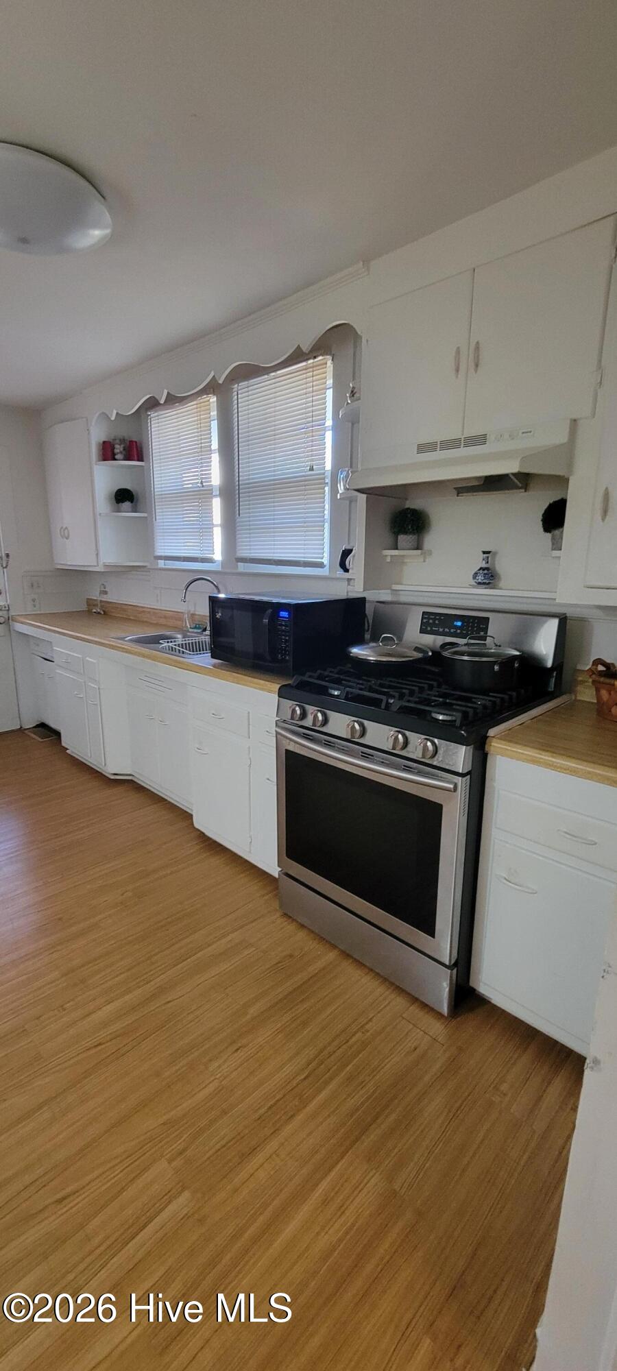 100552650 | Photo 12