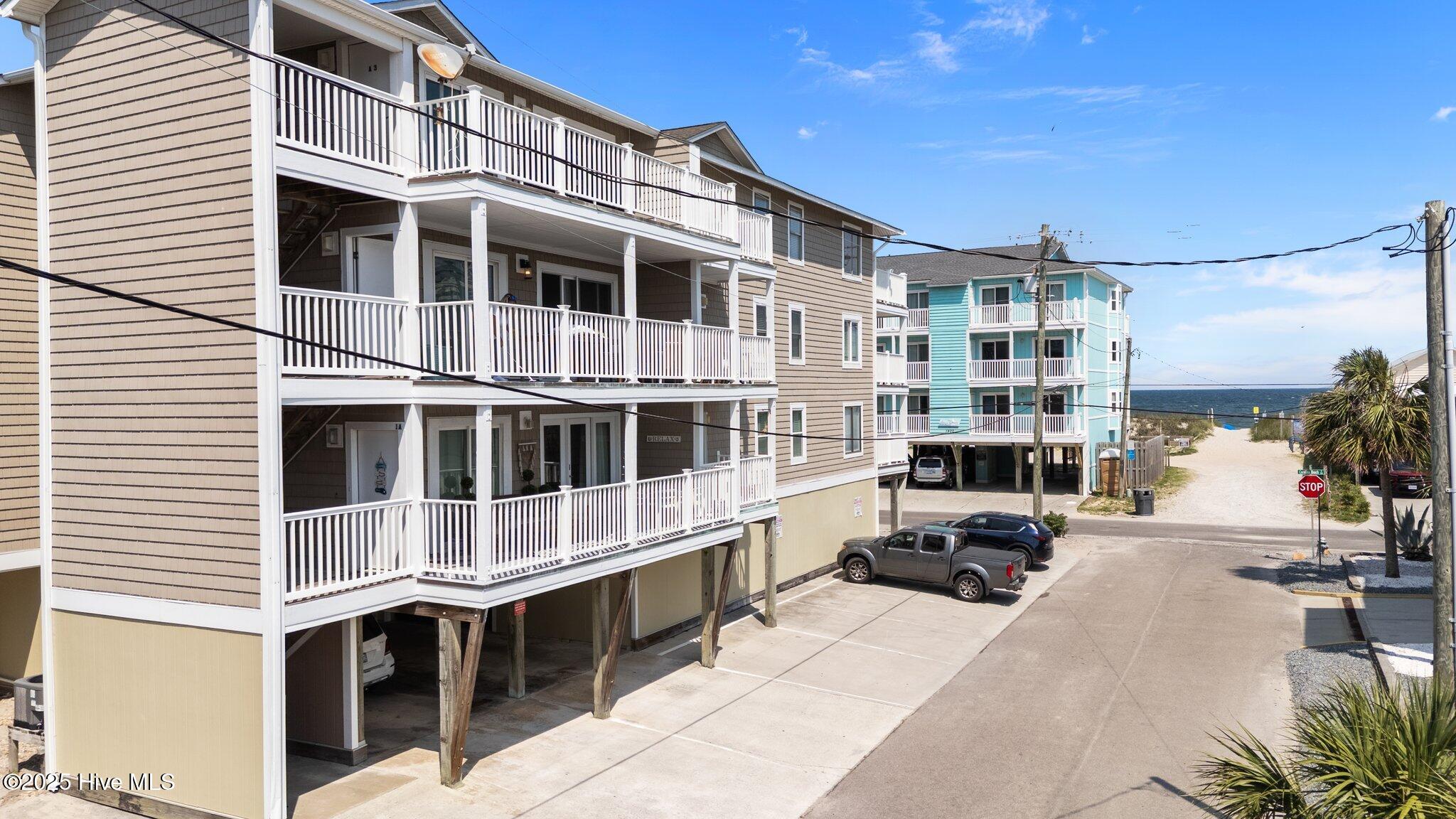 100509298 | Photo 51