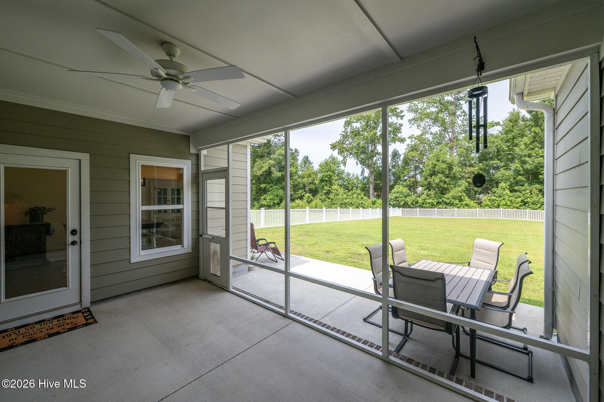 124 S Brightleaf Drive,Minnesott Beach