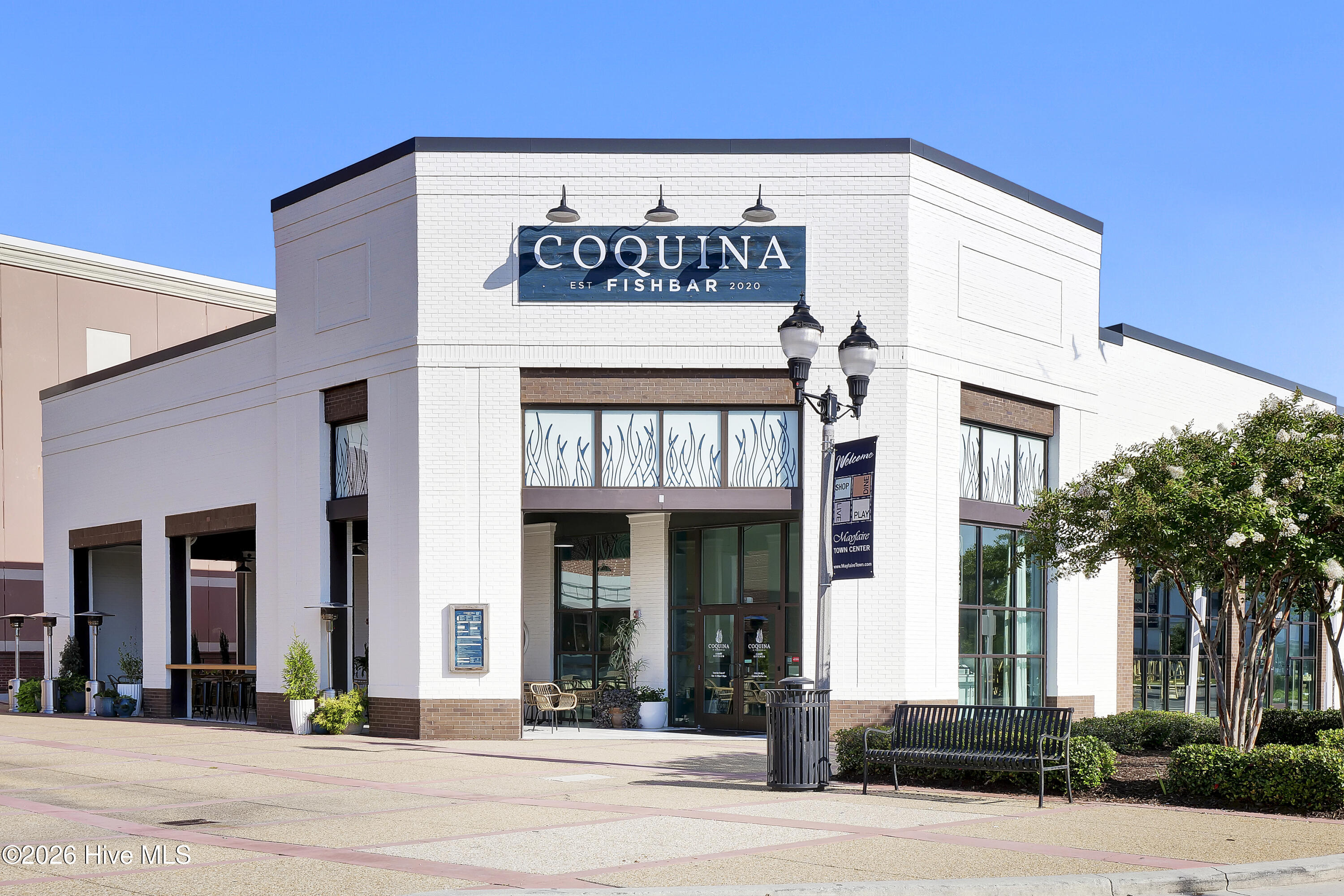 100558584 | Photo 41