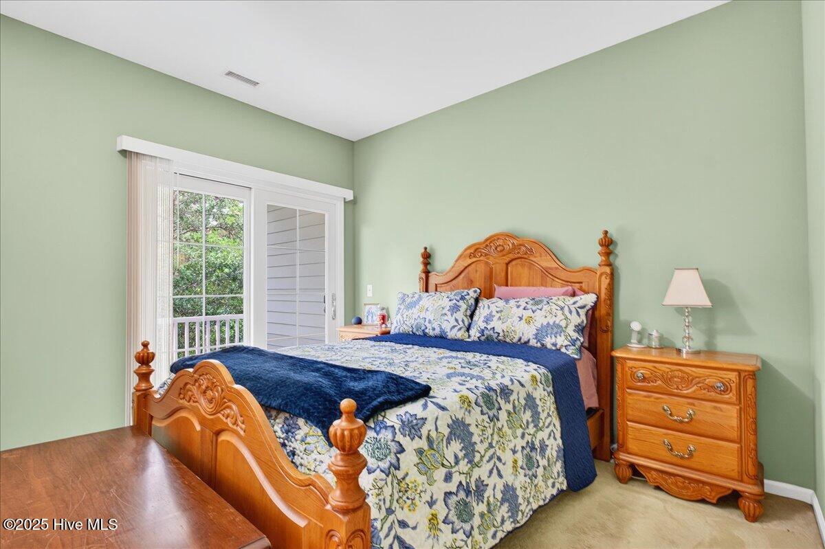 100534230 | Photo 29