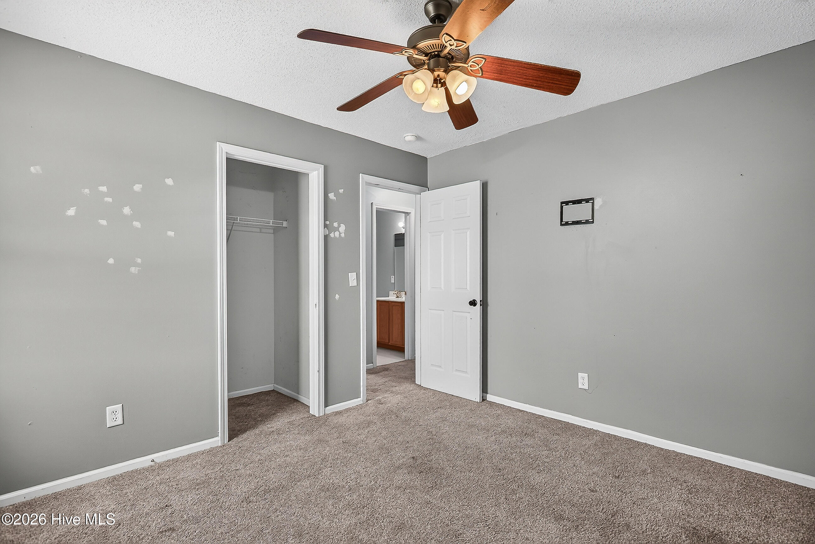 202 Halibut Court,Maysville