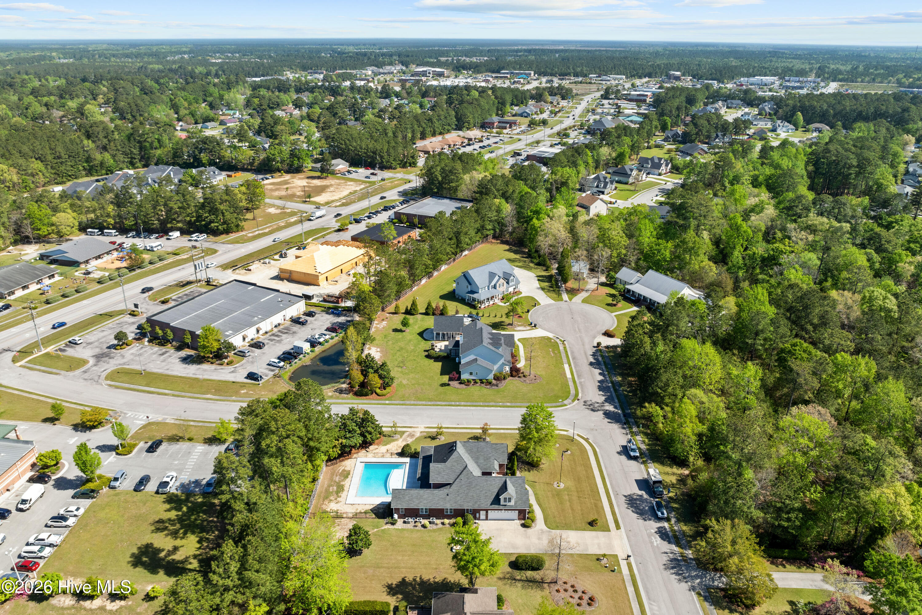 100565289 | Photo 74