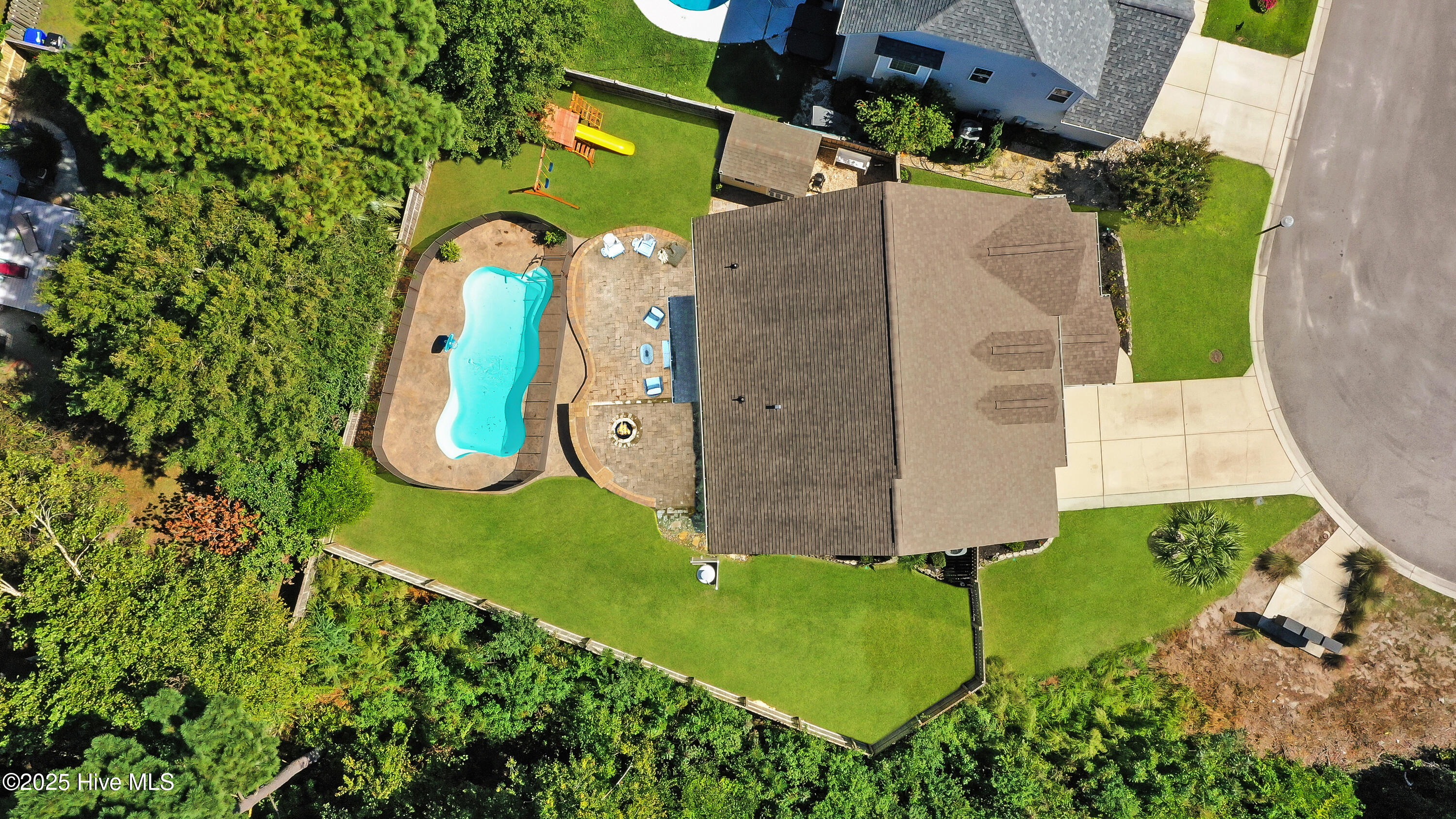 100536880 | Photo 48