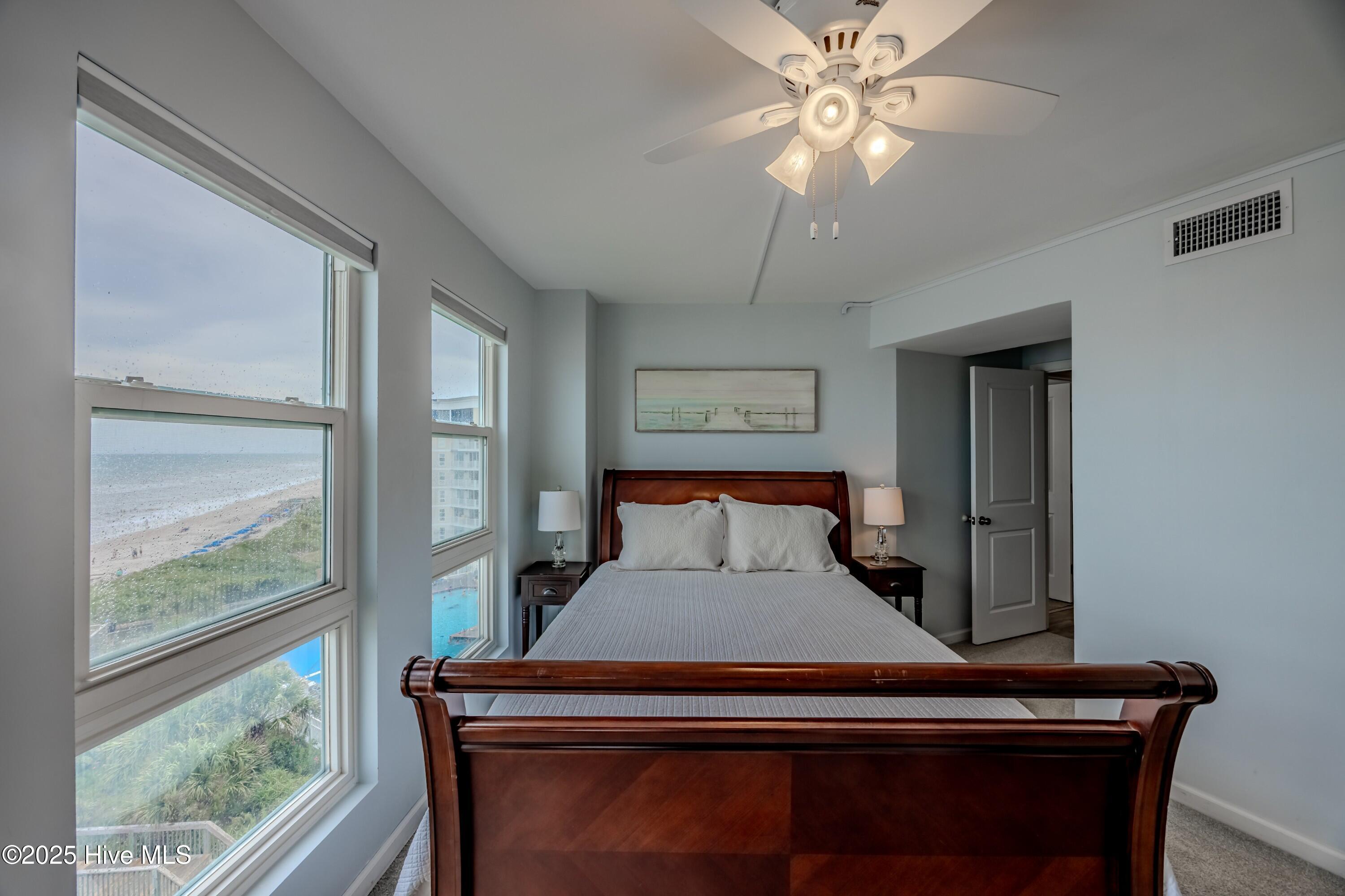 100520081 | Photo 26