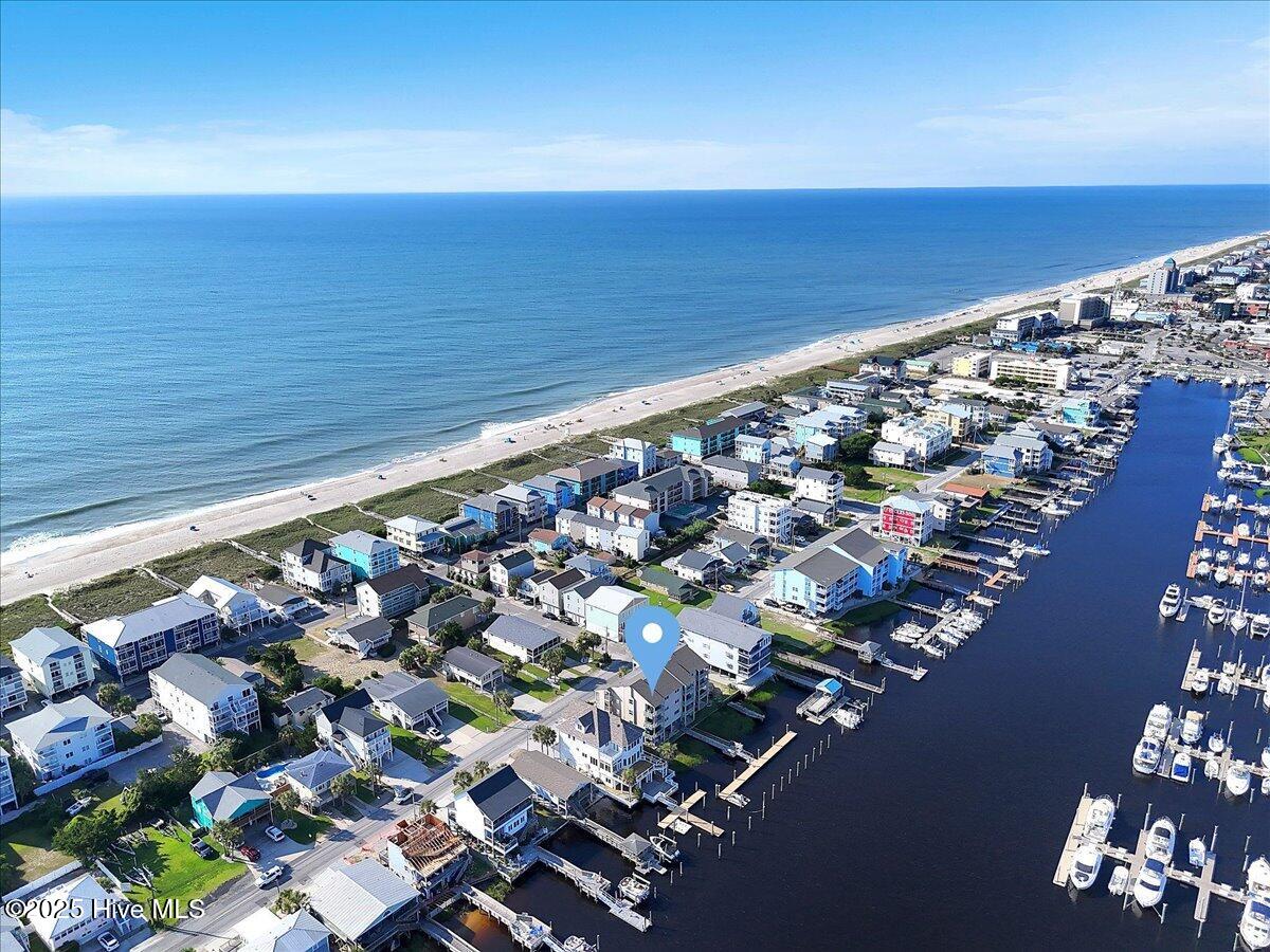 100558526 | Photo 40