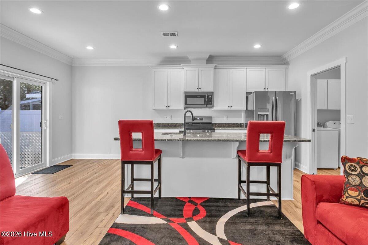 100552263 | Photo 11