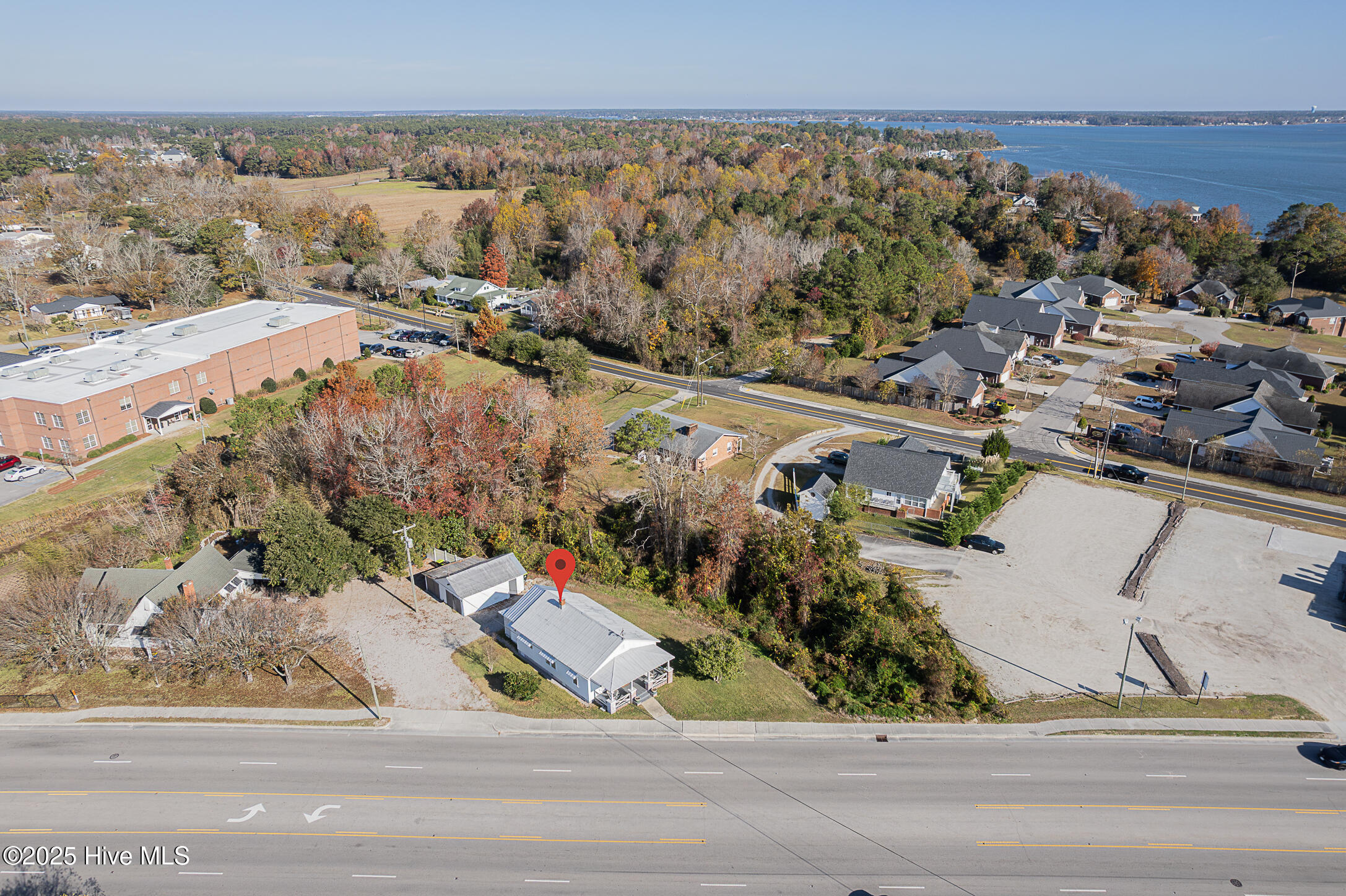 100544224 | Photo 43