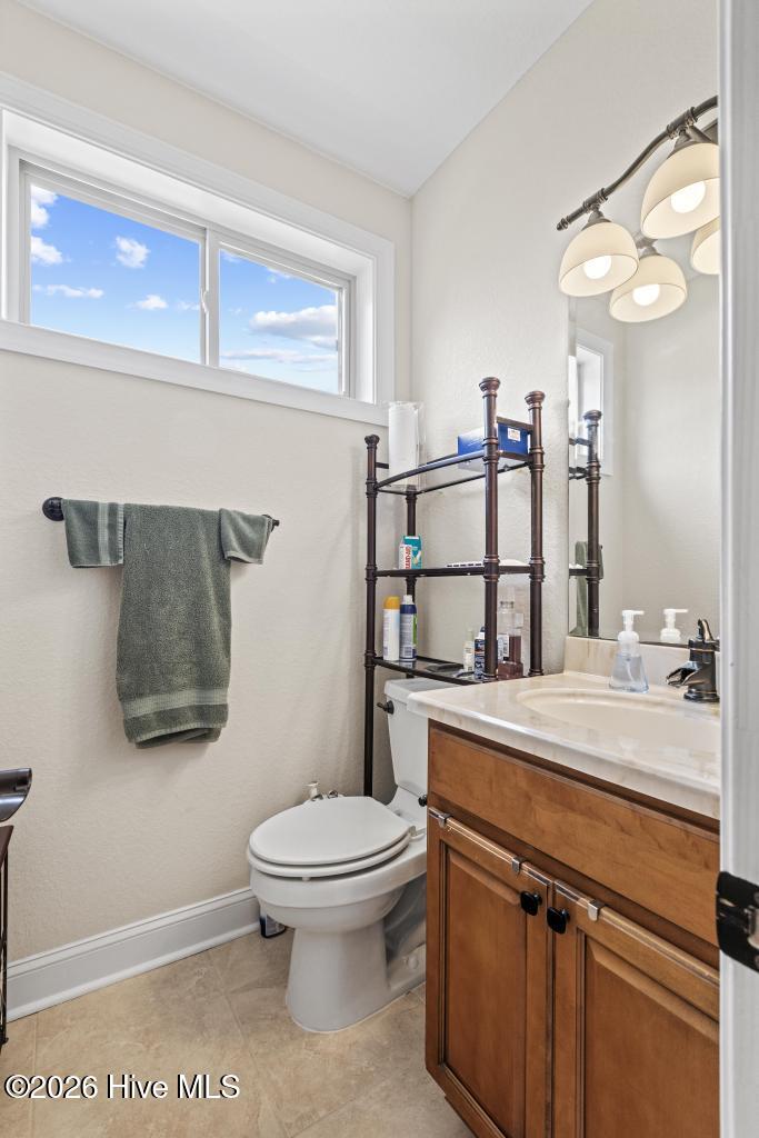 100564942 | Photo 28