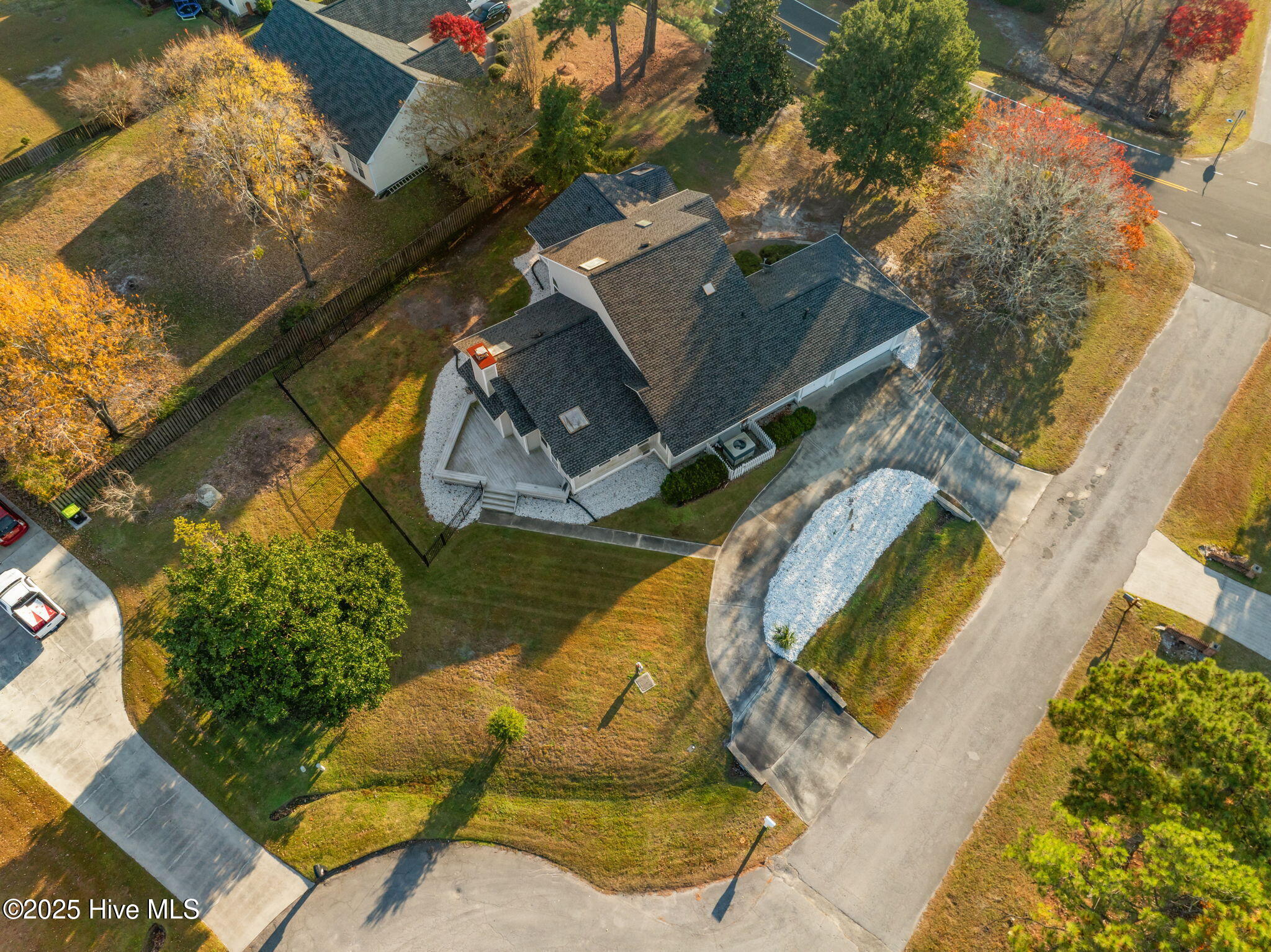 100542327 | Photo 48