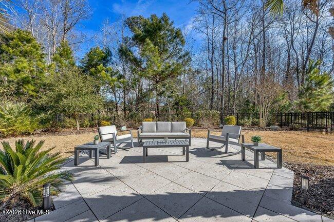 100552612 | Photo 27