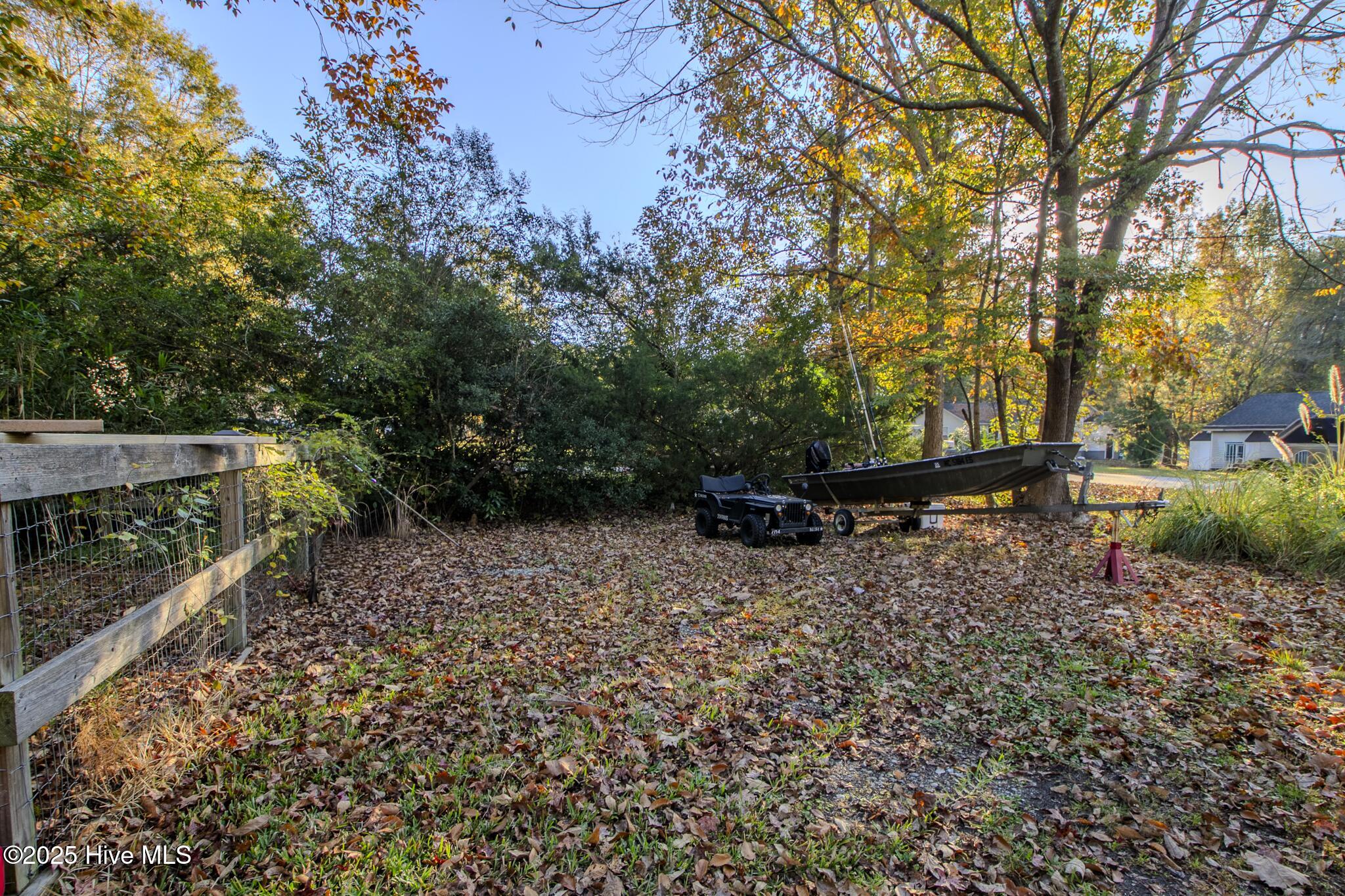 100541041 | Photo 11