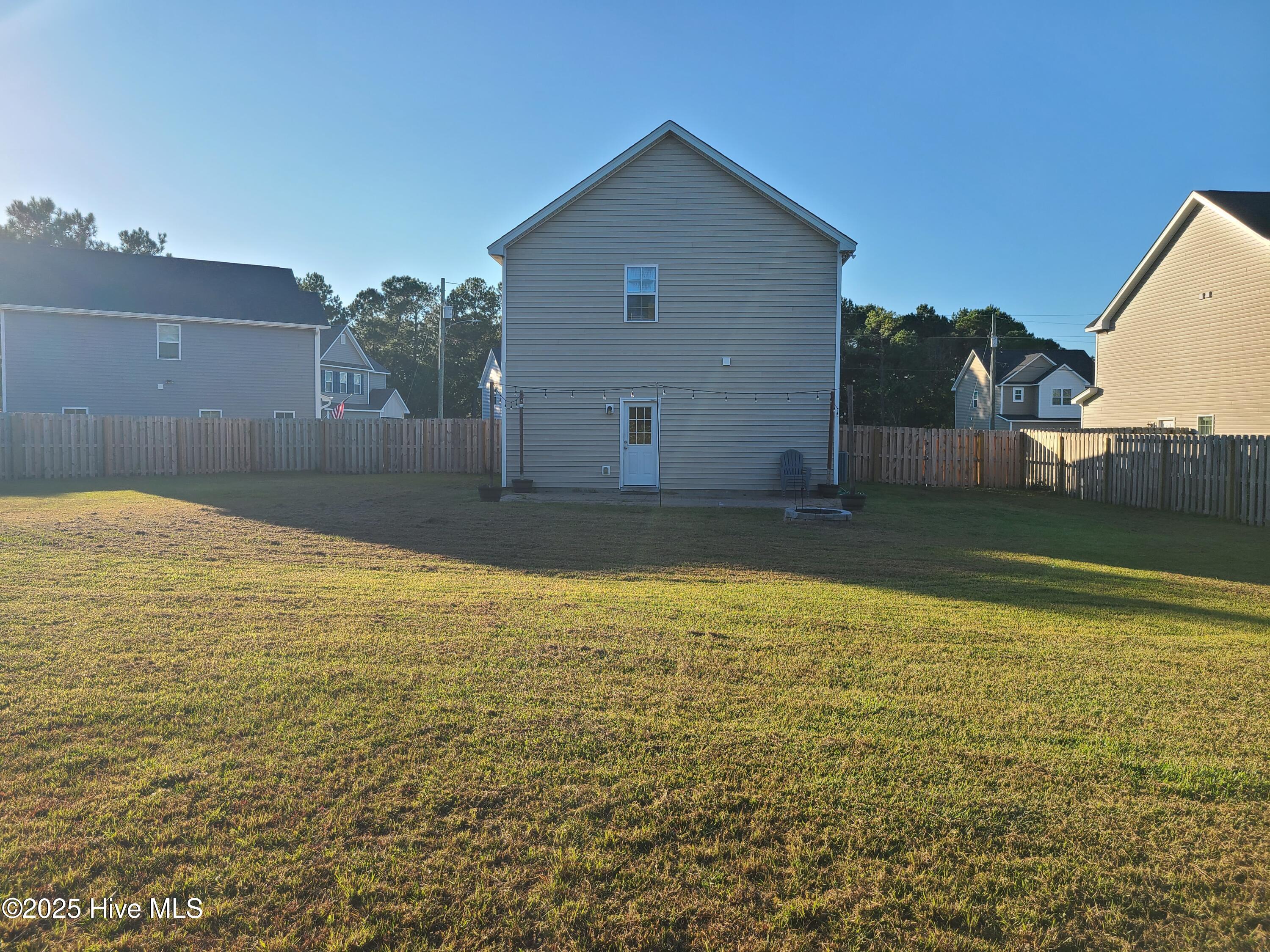 100539492 | Photo 30