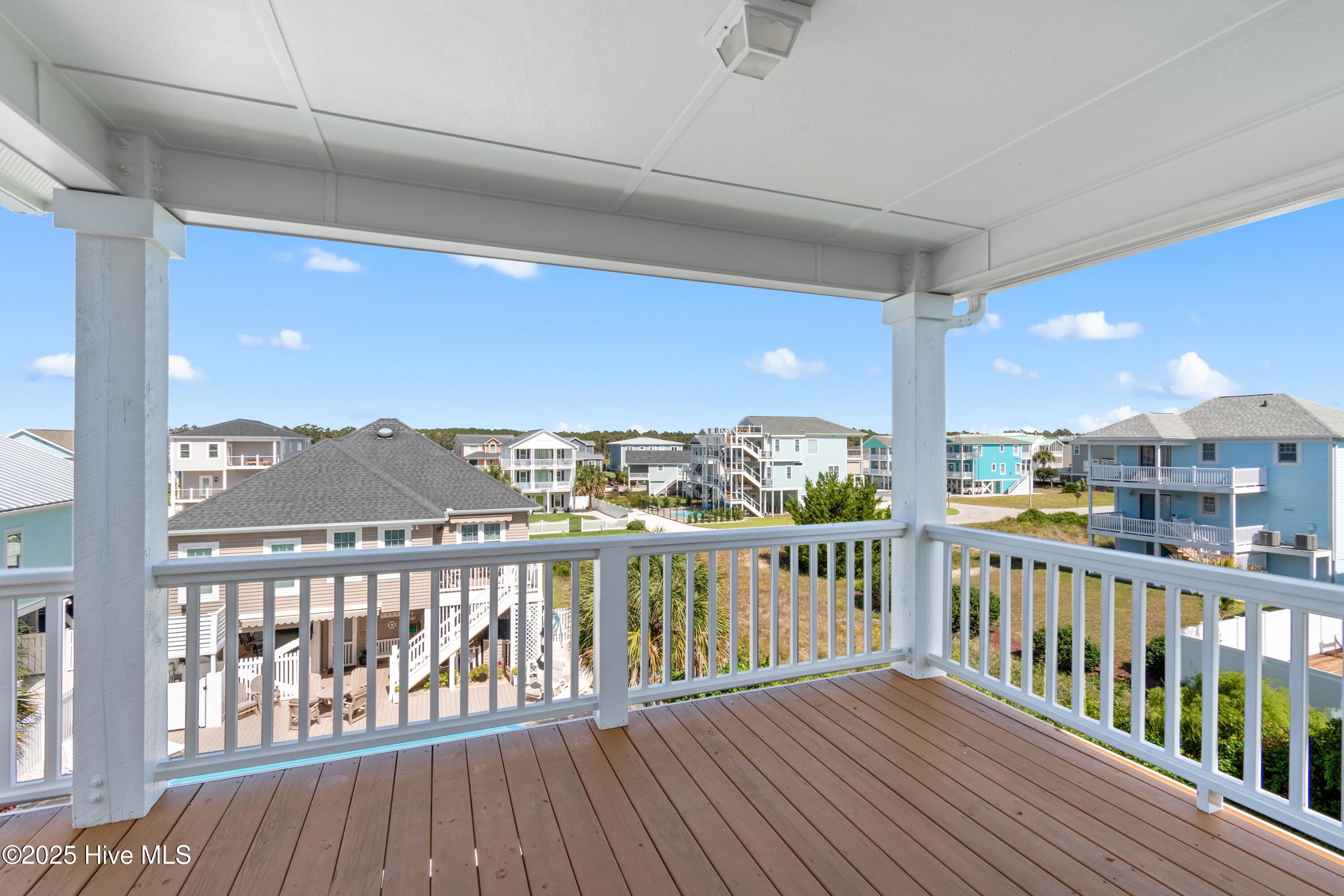 100534441 | Photo 32