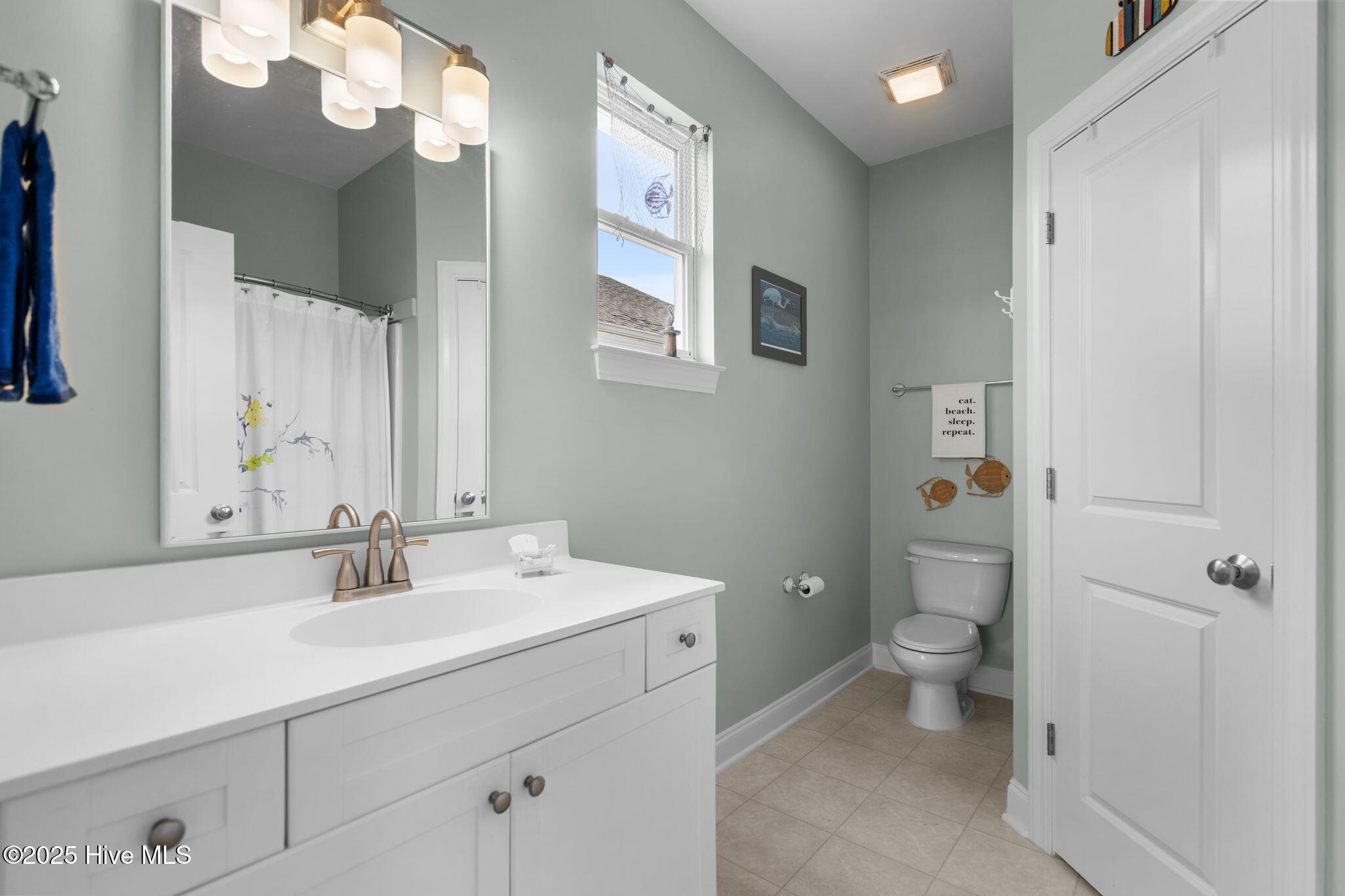 100522294 | Photo 28