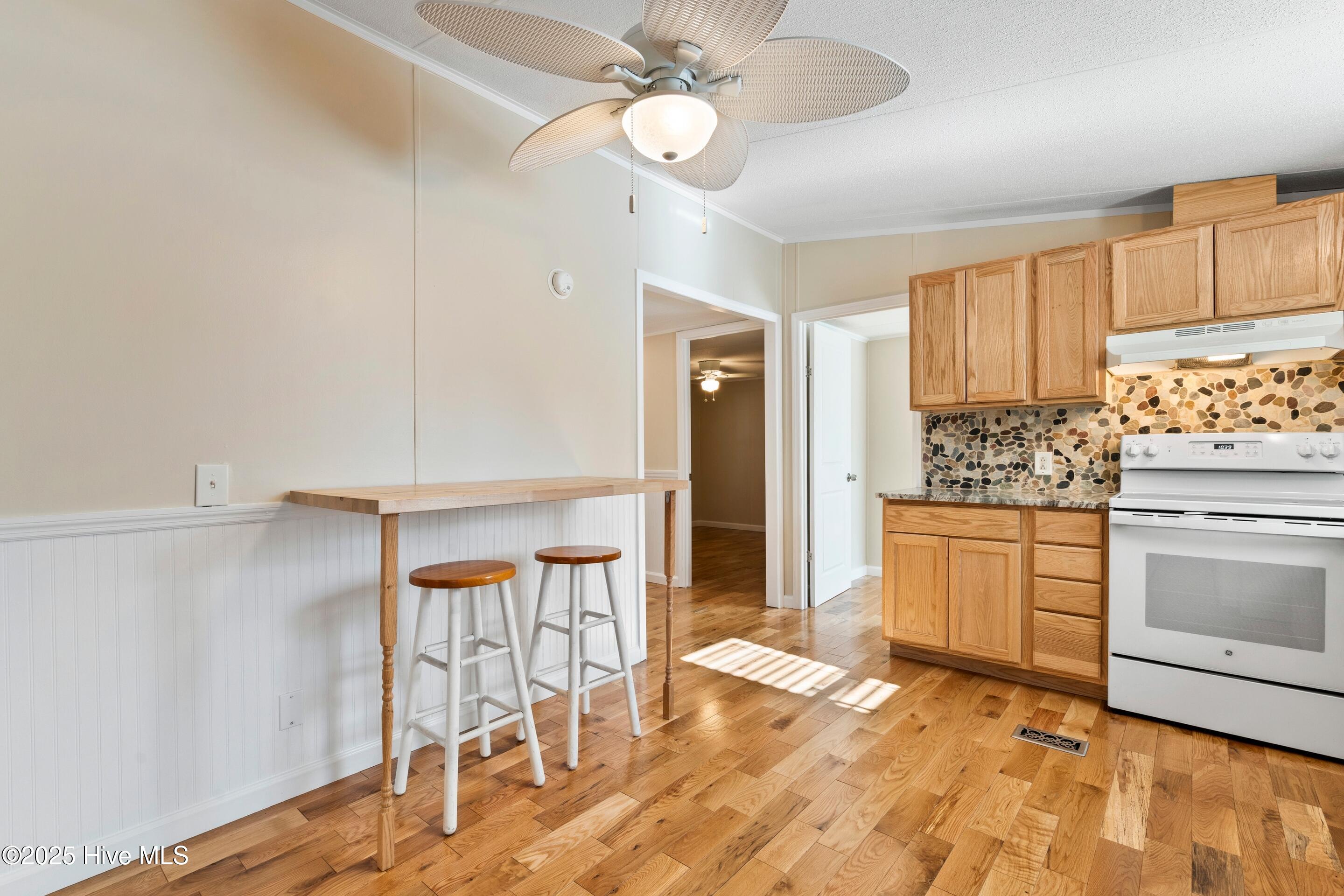 100546420 | Photo 16