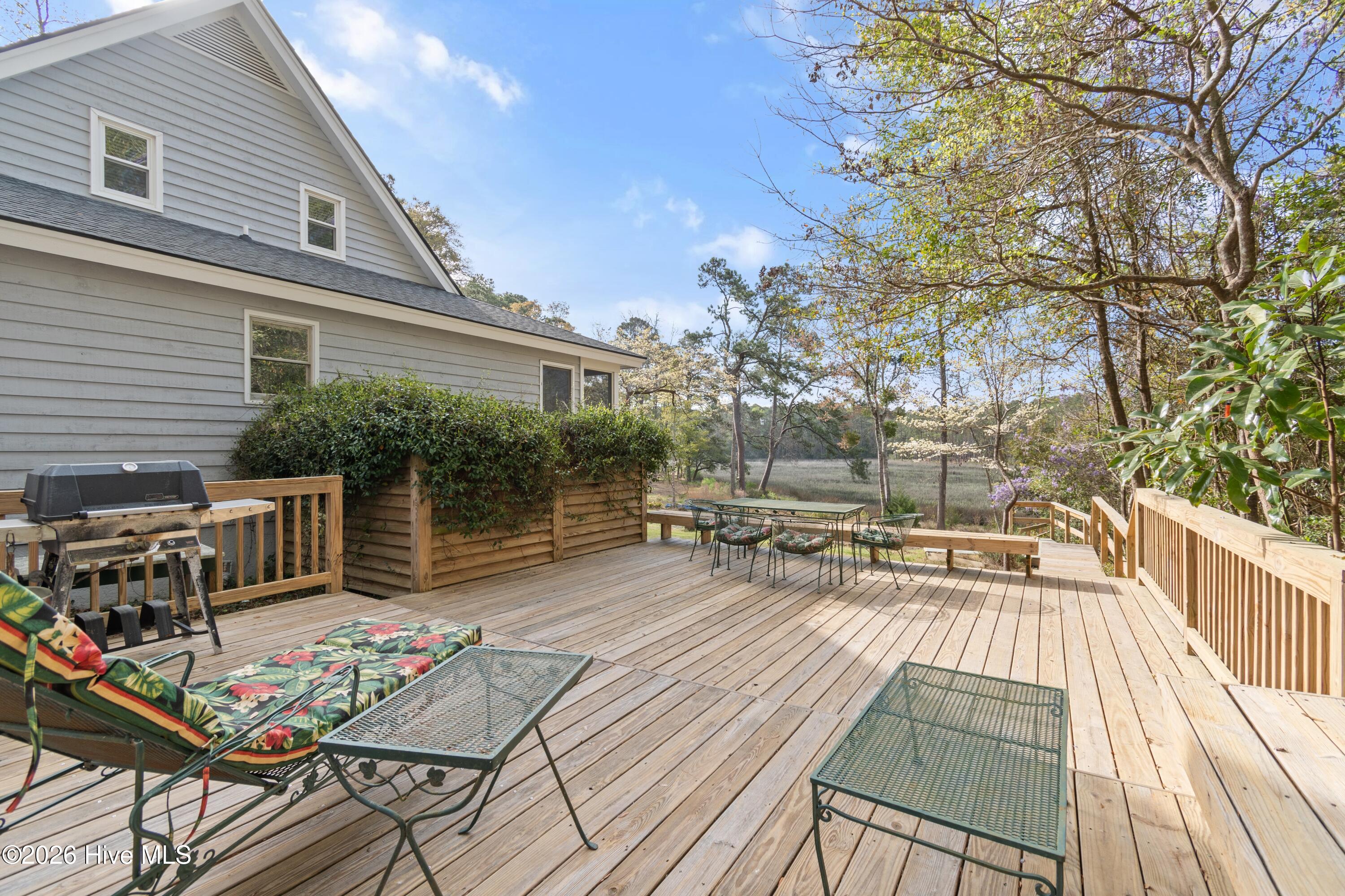 100564312 | Photo 55