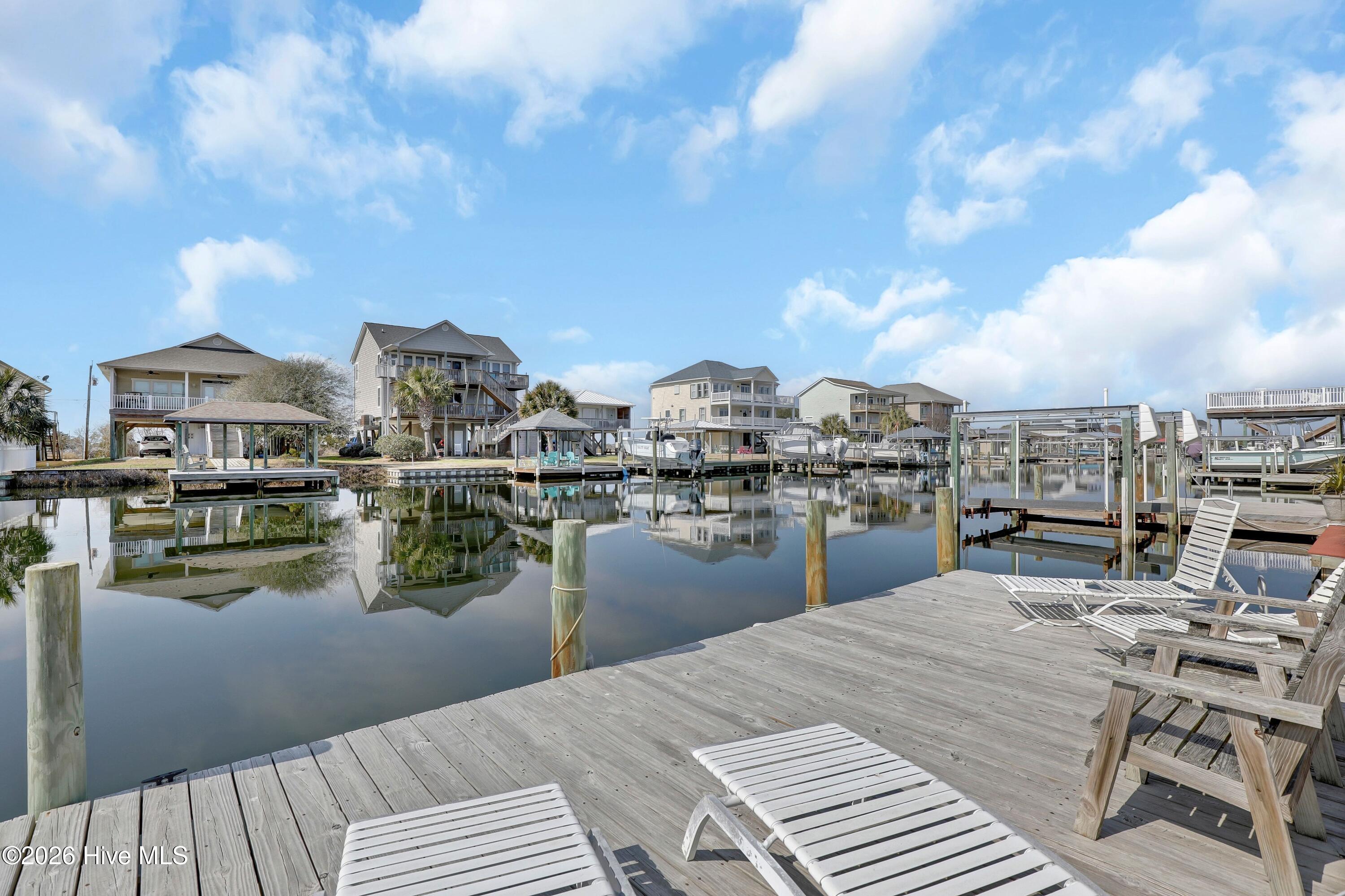 1017 1st Street, Surf City, NC, 28445