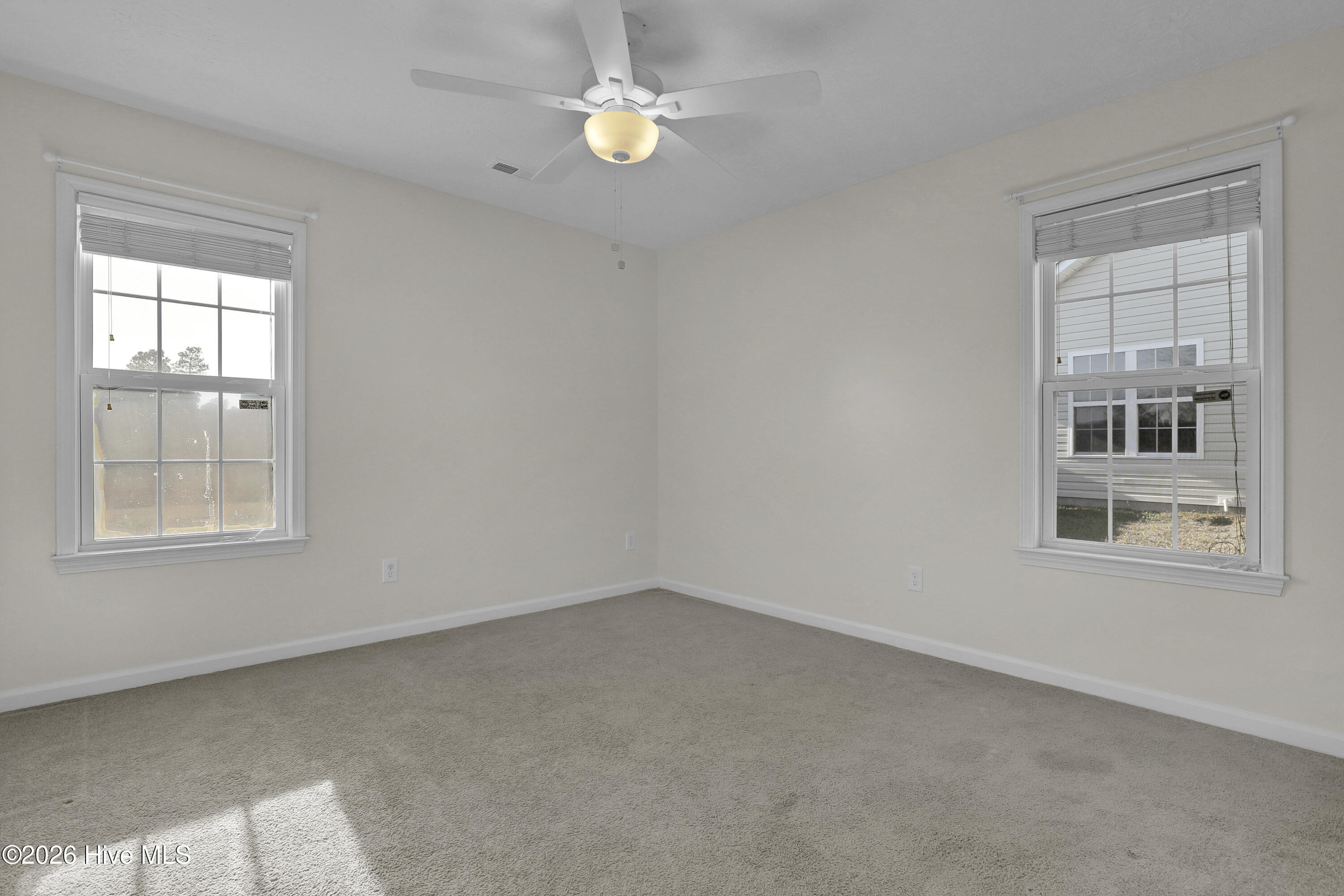 100550562 | Photo 19